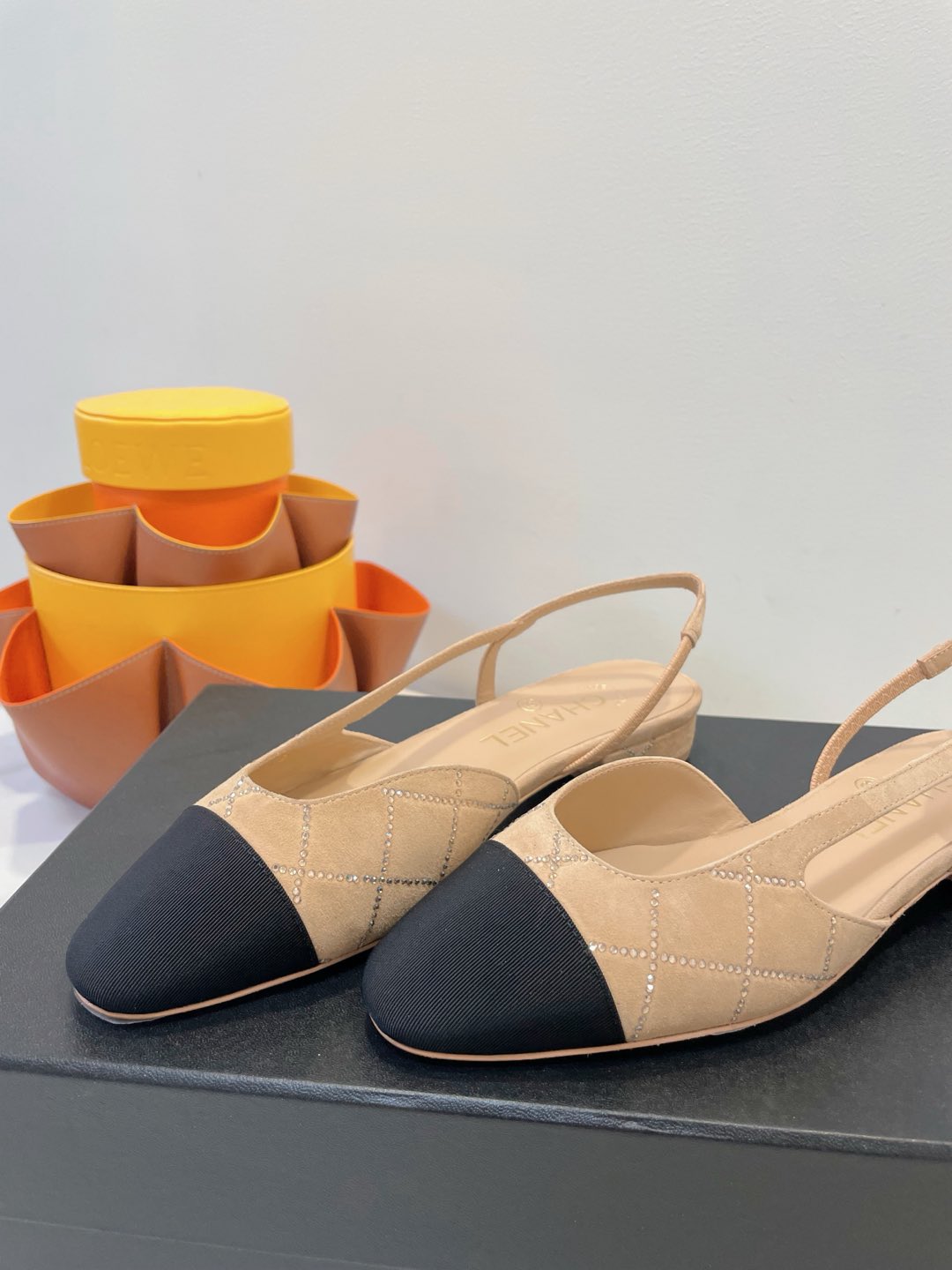 CC 26s Quilted Two-Tone Slingbacks Black Beige Suede Fabric 941699