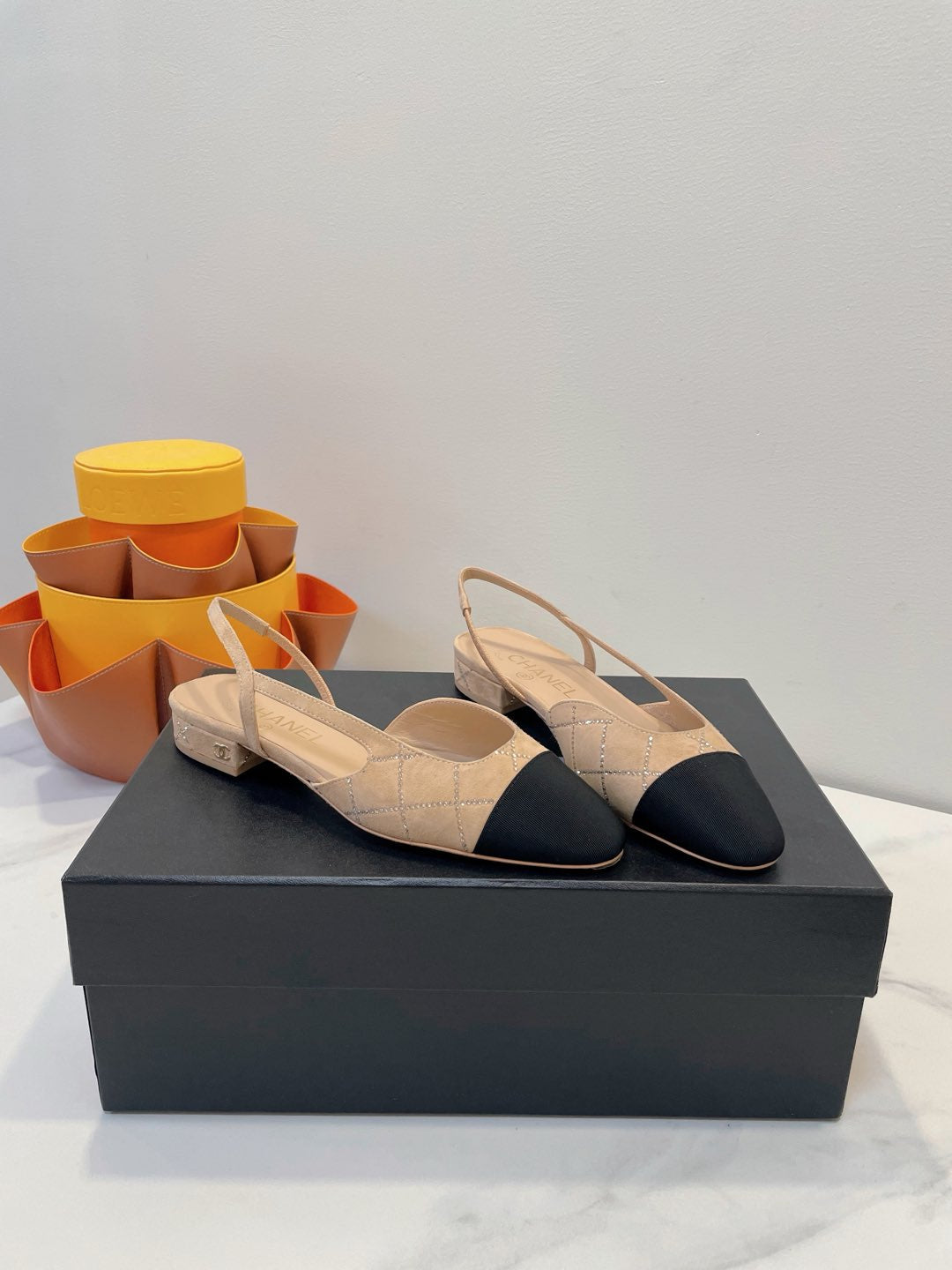 CC 26s Quilted Two-Tone Slingbacks Black Beige Suede Fabric 941699