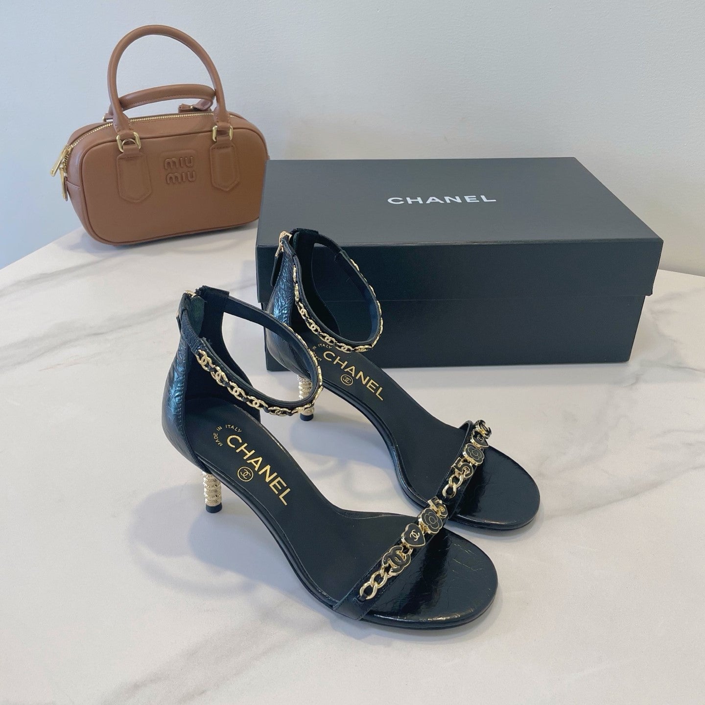 CC 26s High-Heeled Sandals 6.5cm Black Lambskin 941625