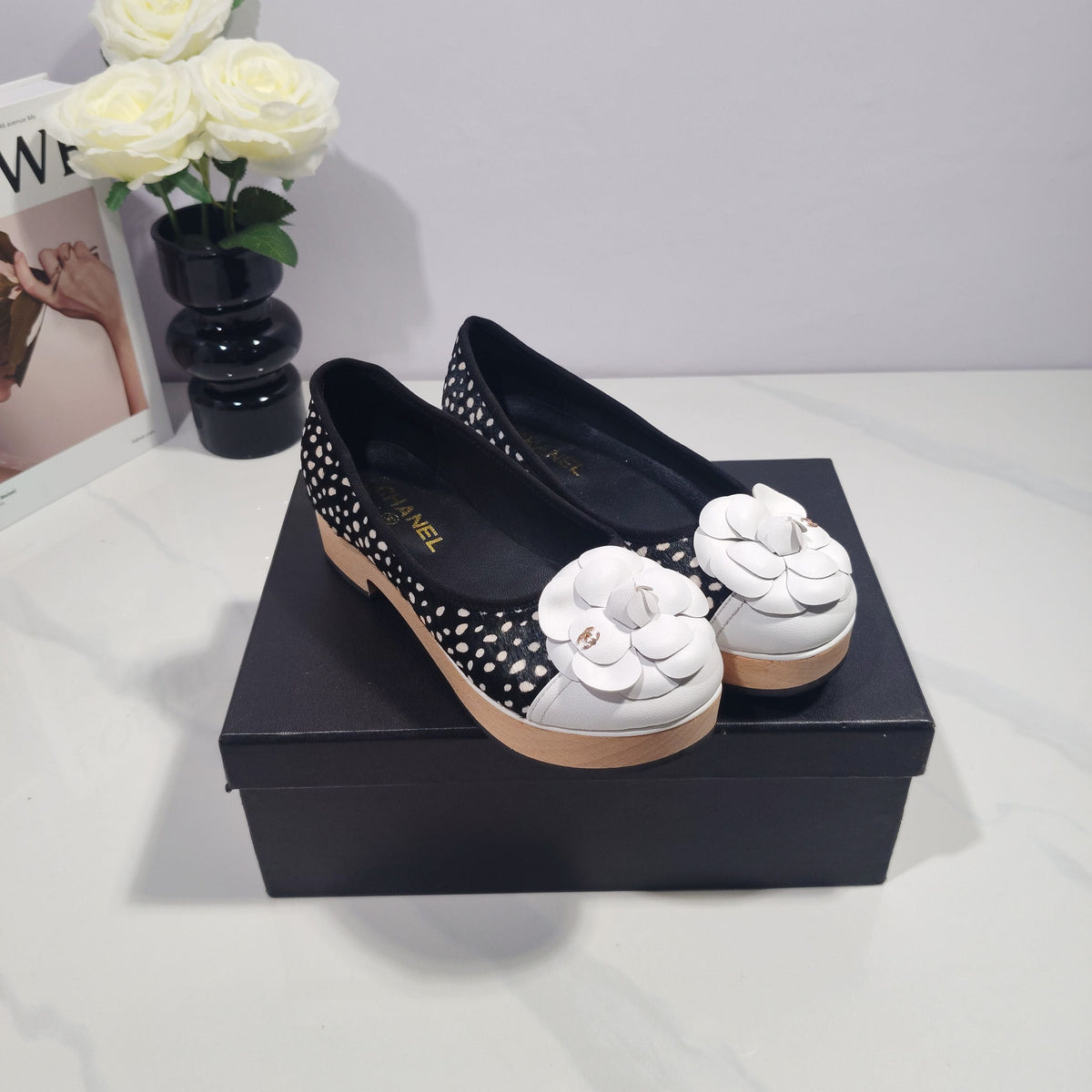 CC 26s Camellia Polka Dot Platform Shoes Black White Horsehair 104255