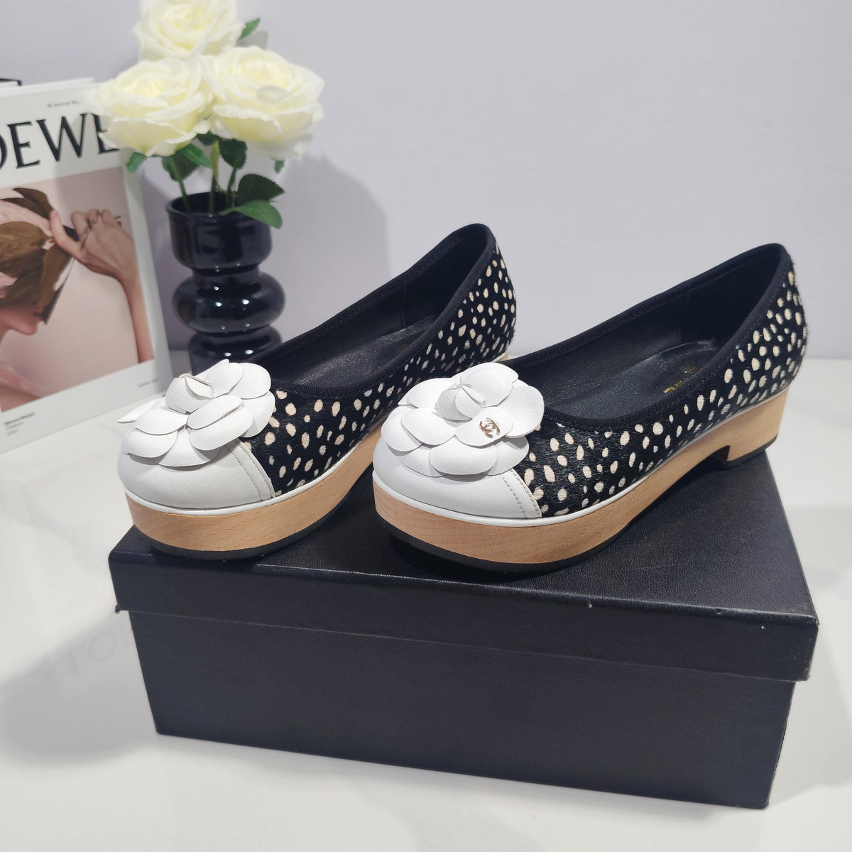 CC 26s Camellia Polka Dot Platform Shoes Black White Horsehair 104255