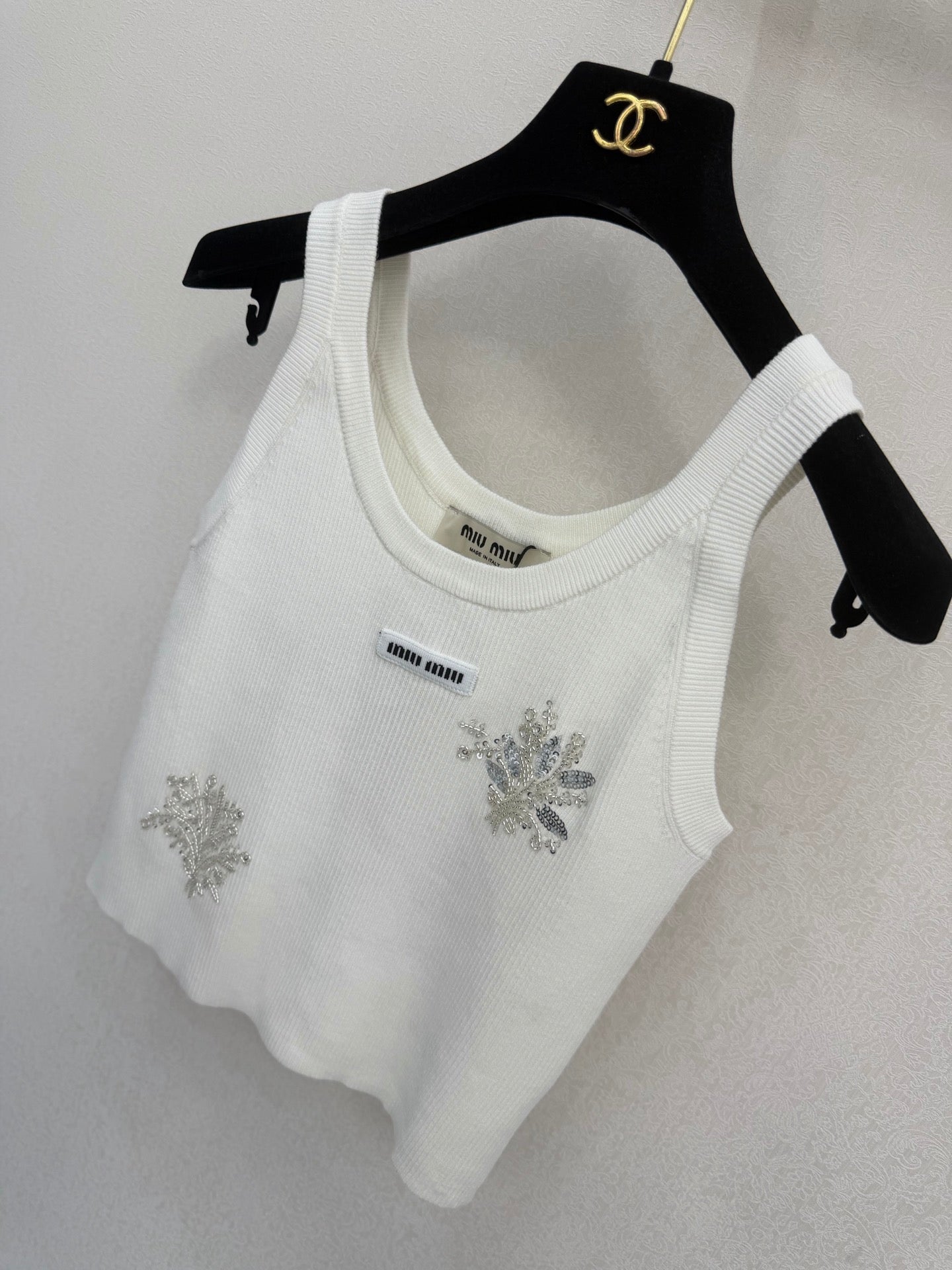 Miu Vest White High Viscosity Ice Silk 394850