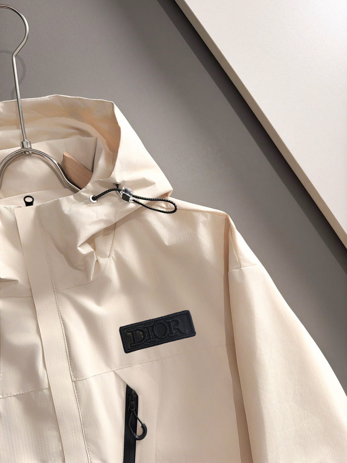 Dior 26s Men Hooded Windbreaker Jacket Nylon 434240