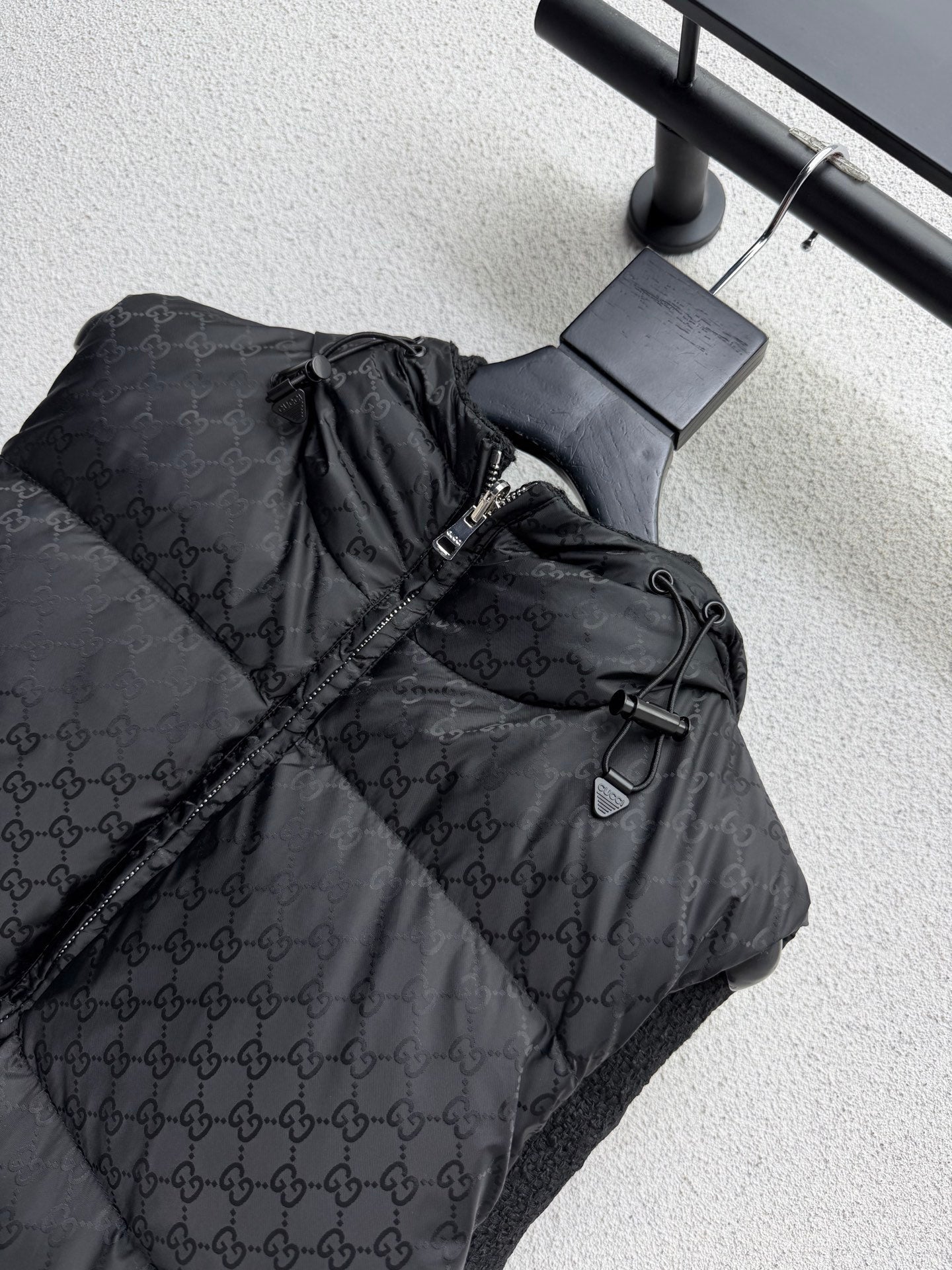 GG Reversible Bouclé Gilet Black Wool Technical Fabric 343397