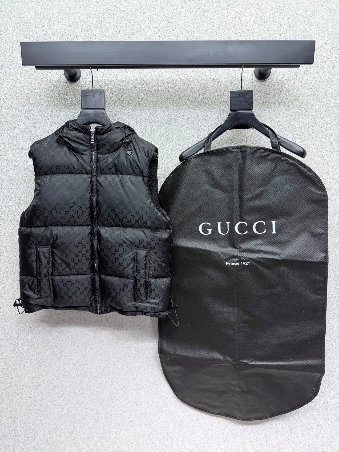 GG Reversible Bouclé Gilet Black Wool Technical Fabric 343397