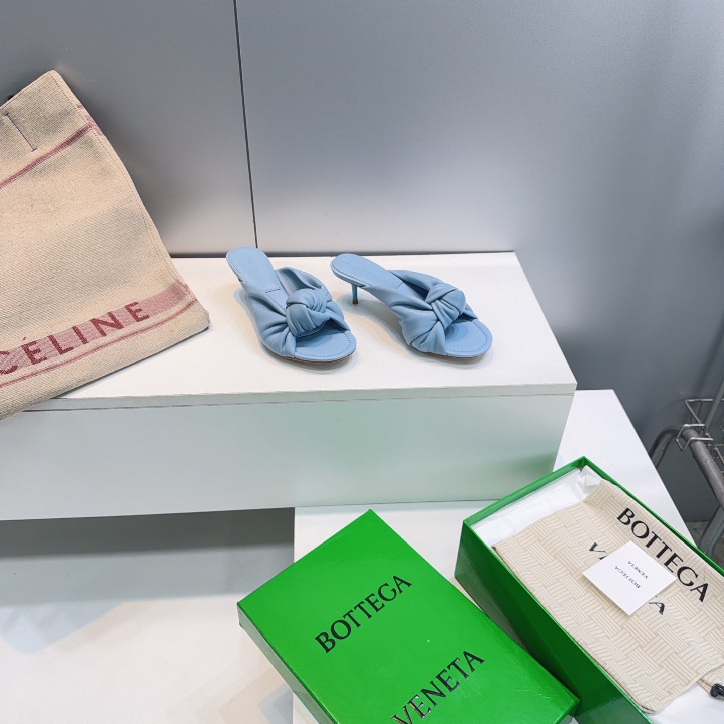BV Cherry Mules 5.5cm Light Blue Sheepskin 842929