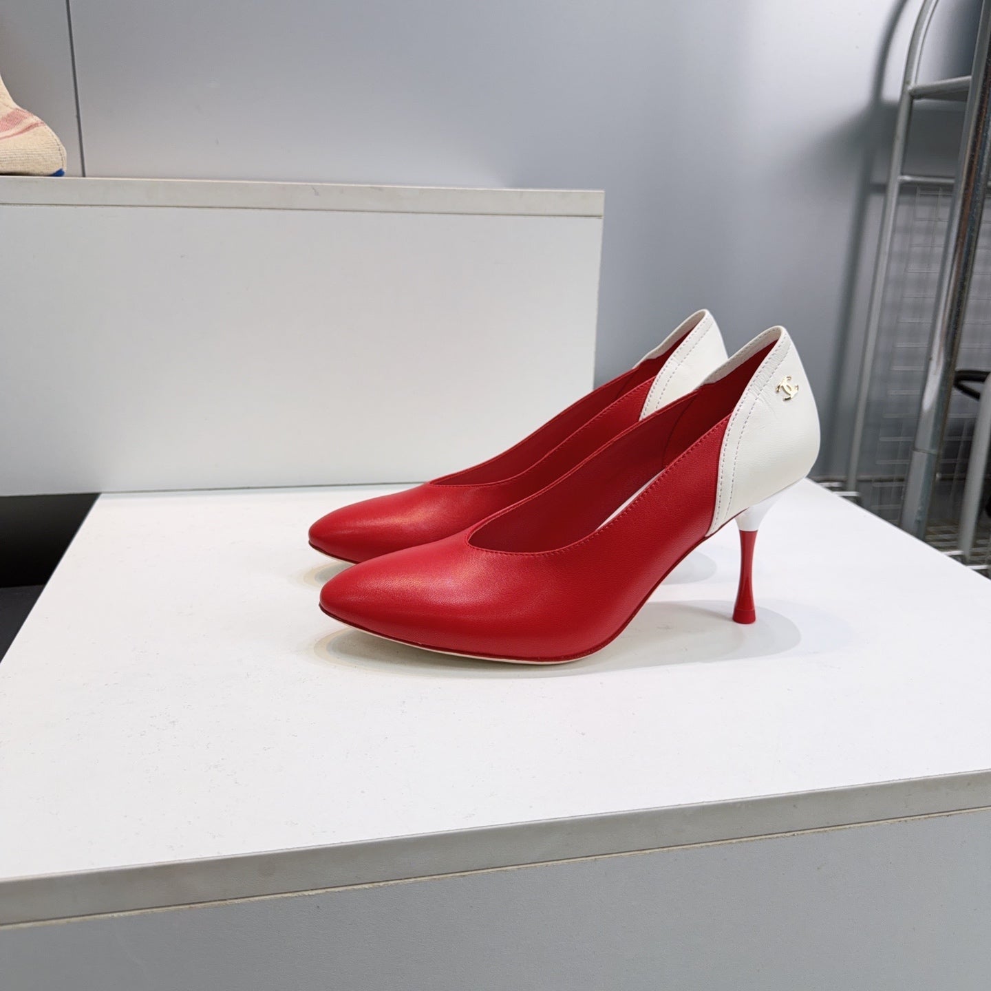 CC FW26 High Heels Pumps 8.5cm Red White Lambskin 942742
