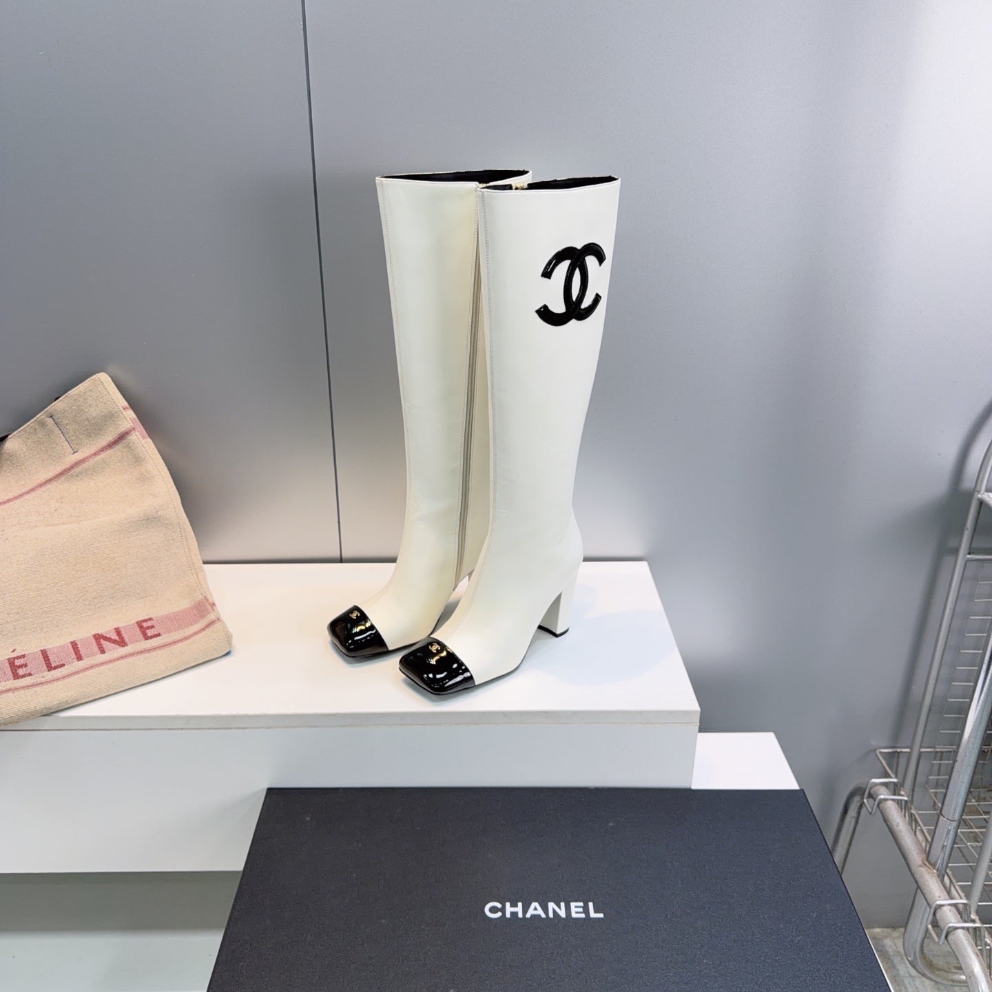 CC 26s Cap-Toe Knee-High Boots 8.5cm White Stretch Lambskin 966848