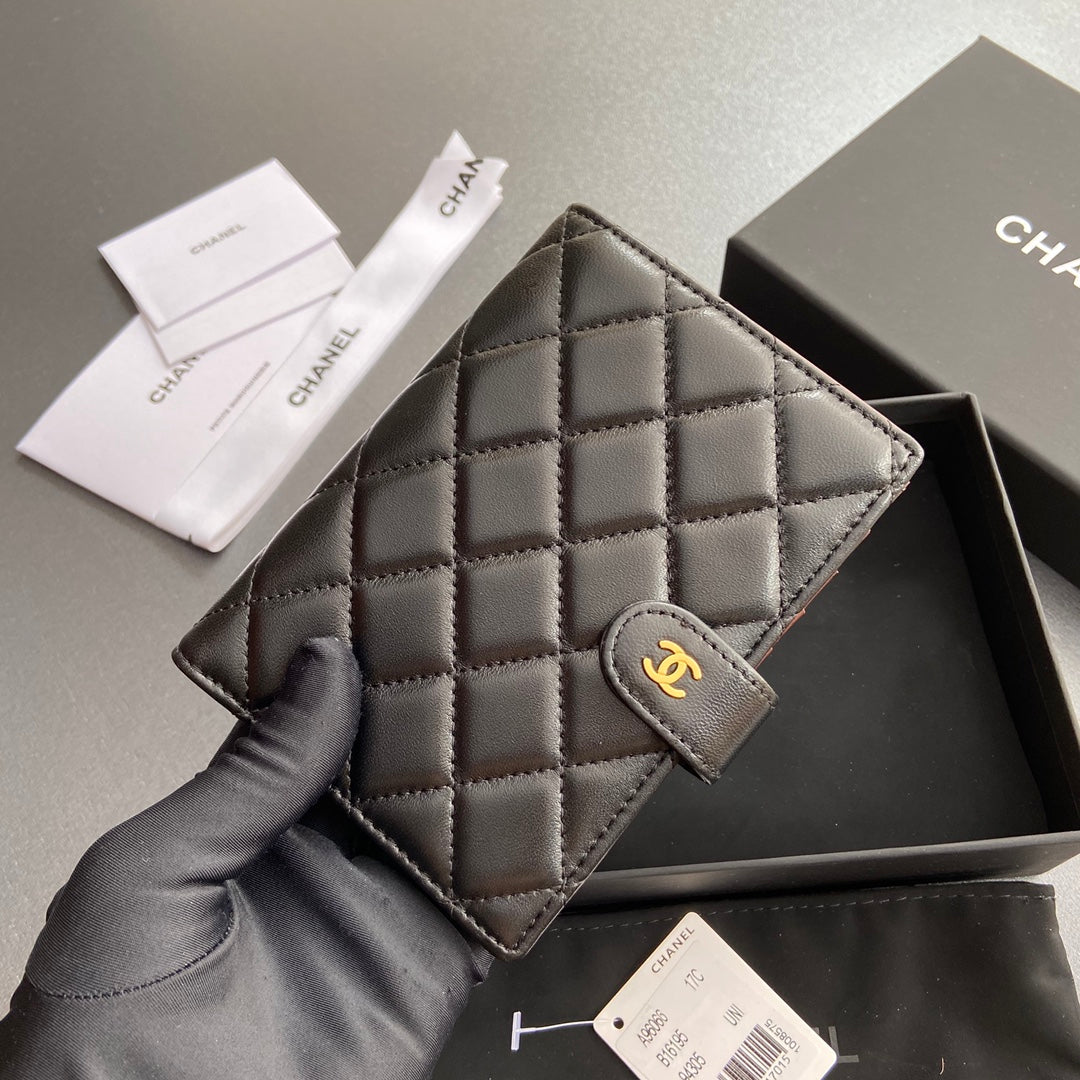 CC 96066 Compact Wallet Black Sheepskin GHW 234609