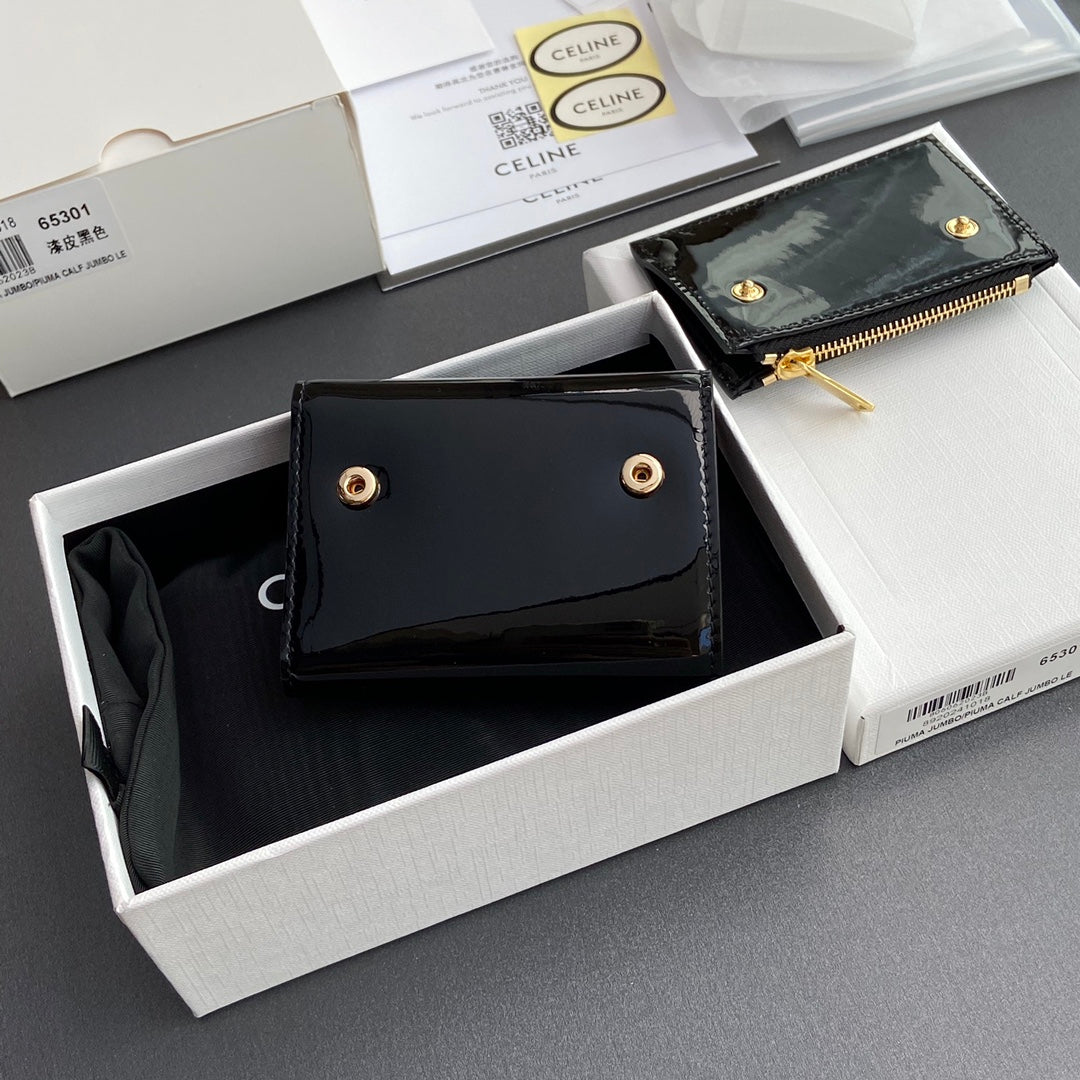 TRIOMPHE Compact Wallet With Coin Purse Black Patent Leather