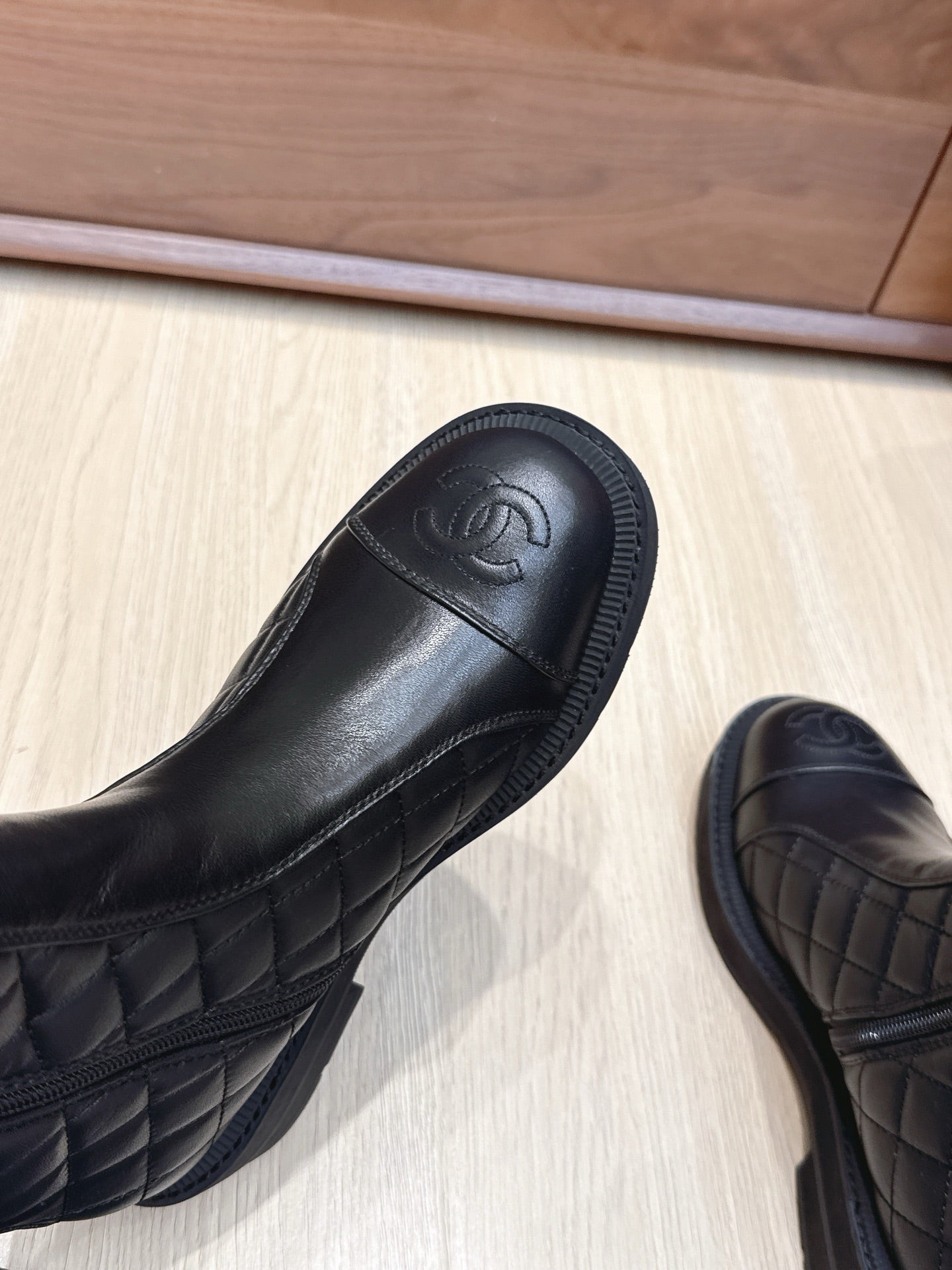 CC 25s Knight Long Boots 50mm Black Quilted Cowhide 461561