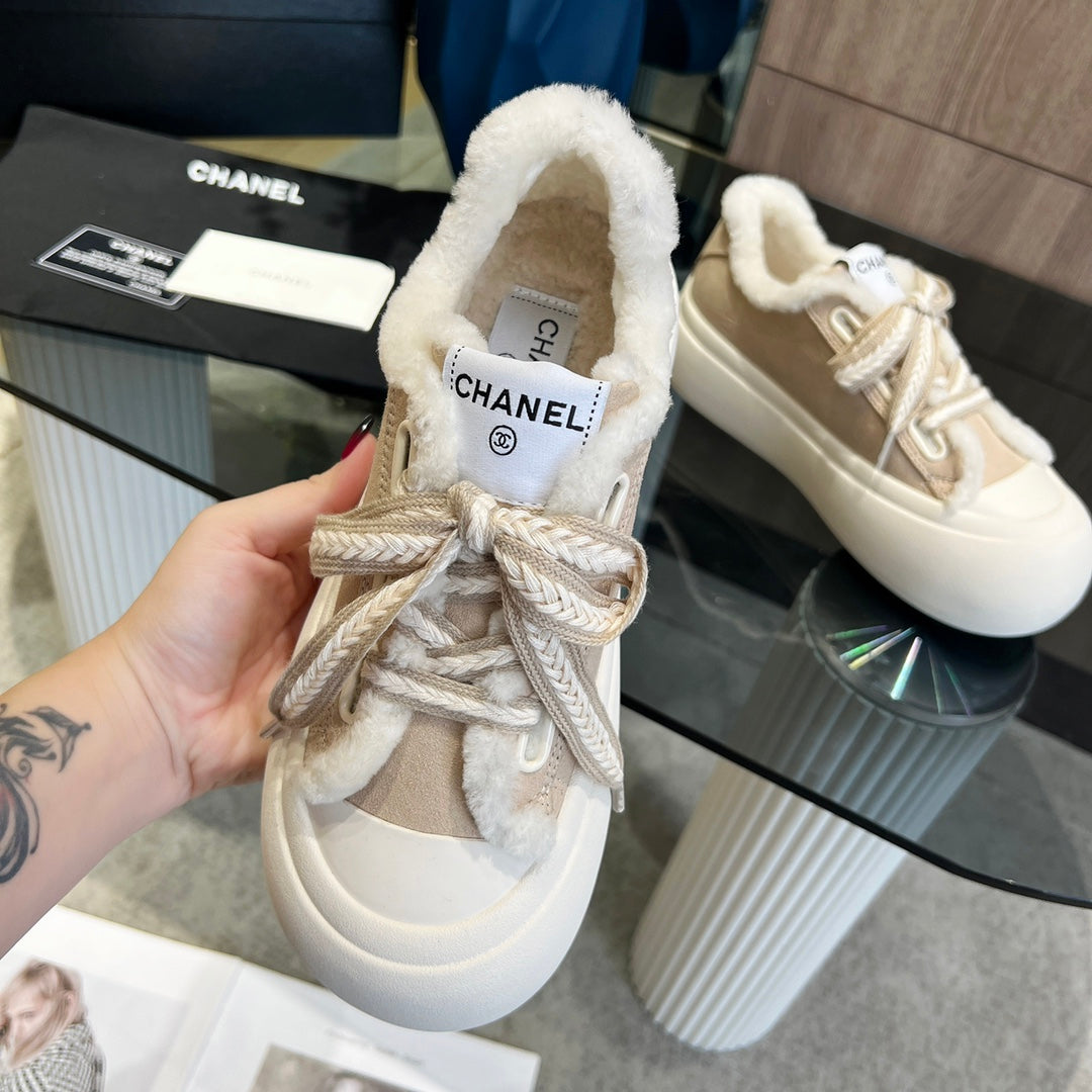 CC Sneaker Thick-Soled Beige Suede Wool Lining Fleece