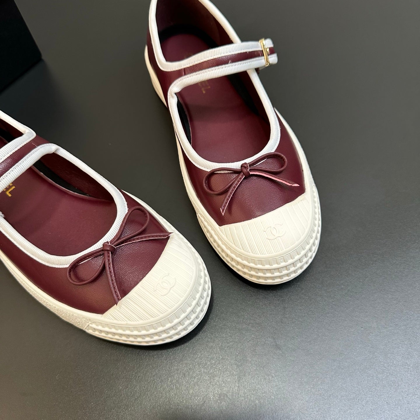 CC 26s Mary Jane Flat Burgundy White Lambskin 846327