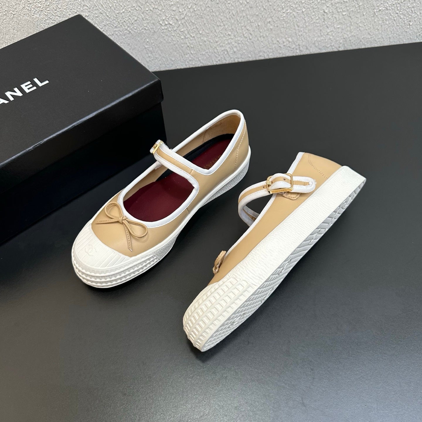 CC 26s Mary Jane Flat Beige White Lambskin 846328