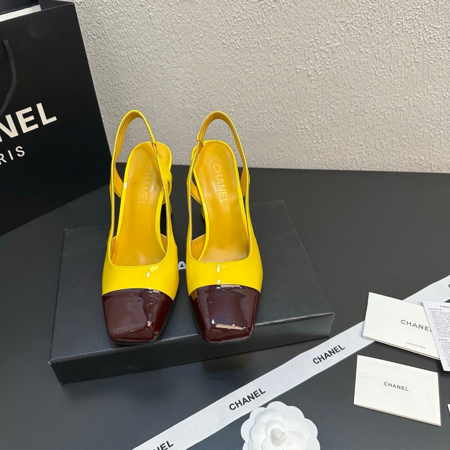 CC Slingback Block Heel Yellow Brown Patent Leather 864117