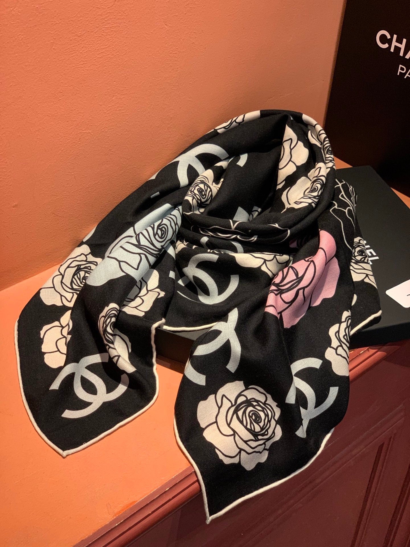 CC Camellia Scarf 140cm Black Colorful Cashmere Silk 168124
