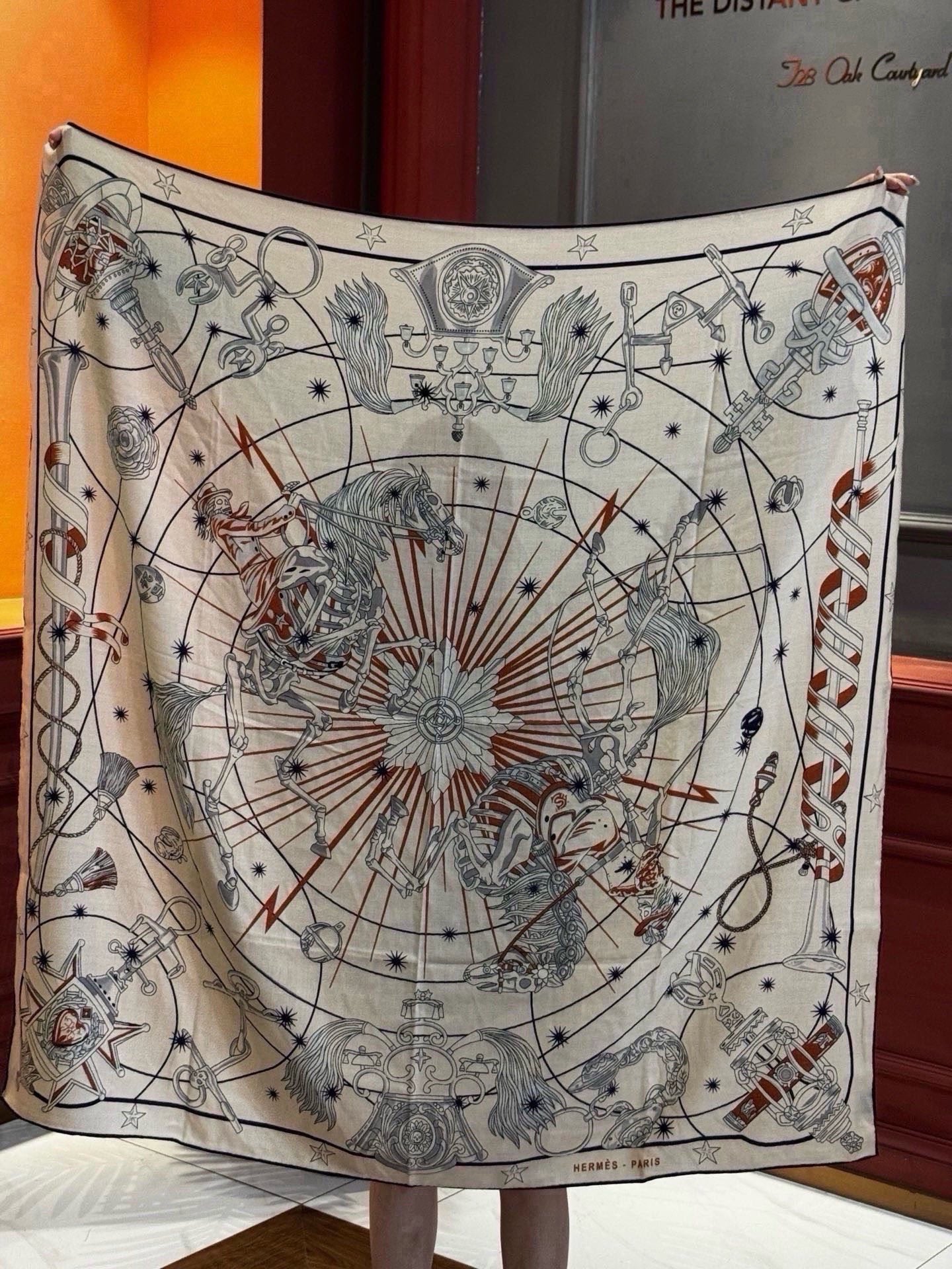 HM 26s Scarf 140 In Cashmere And Silk 216490