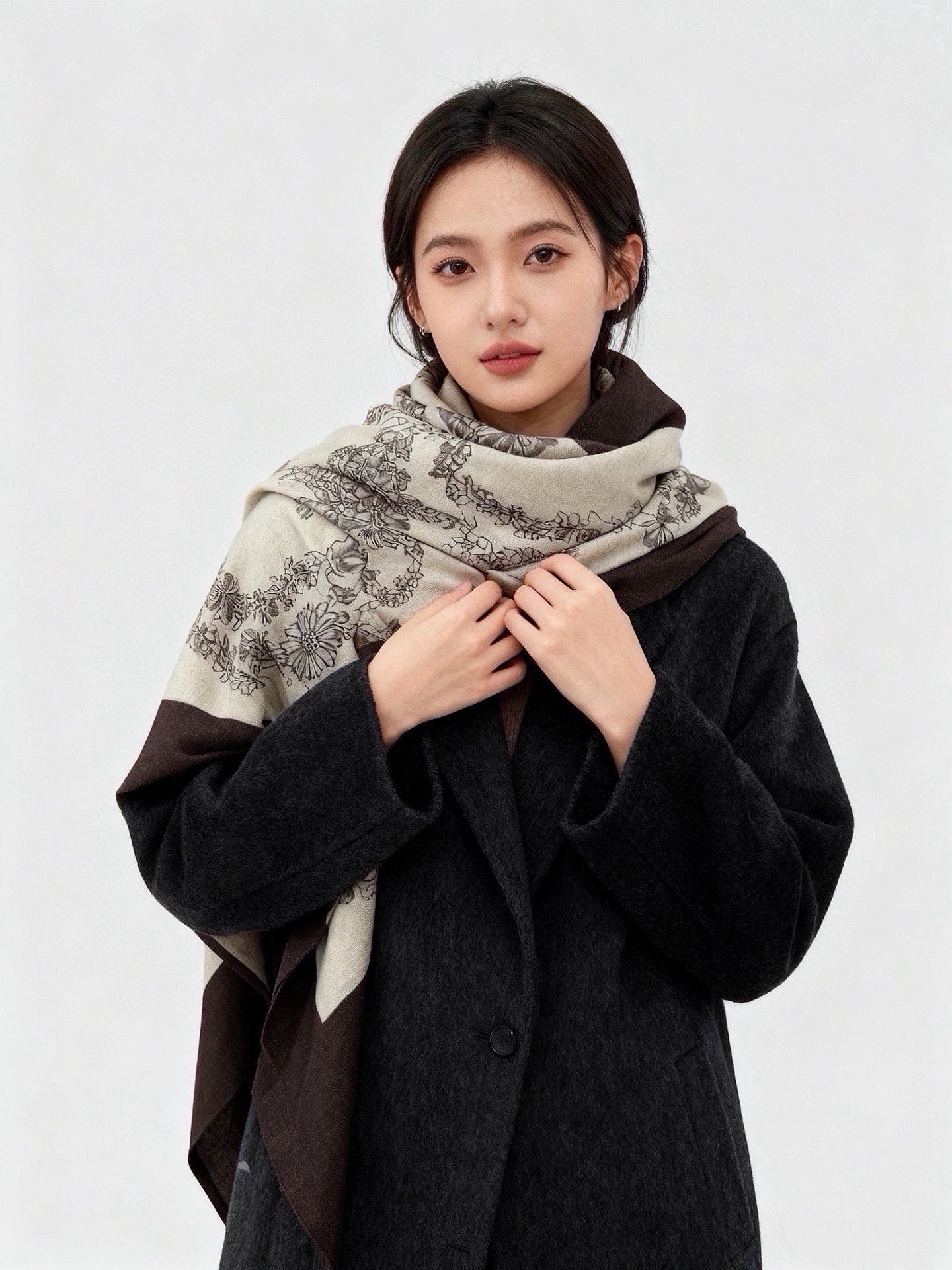 HM 26s Scarf 140 In Cashmere And Silk 216483
