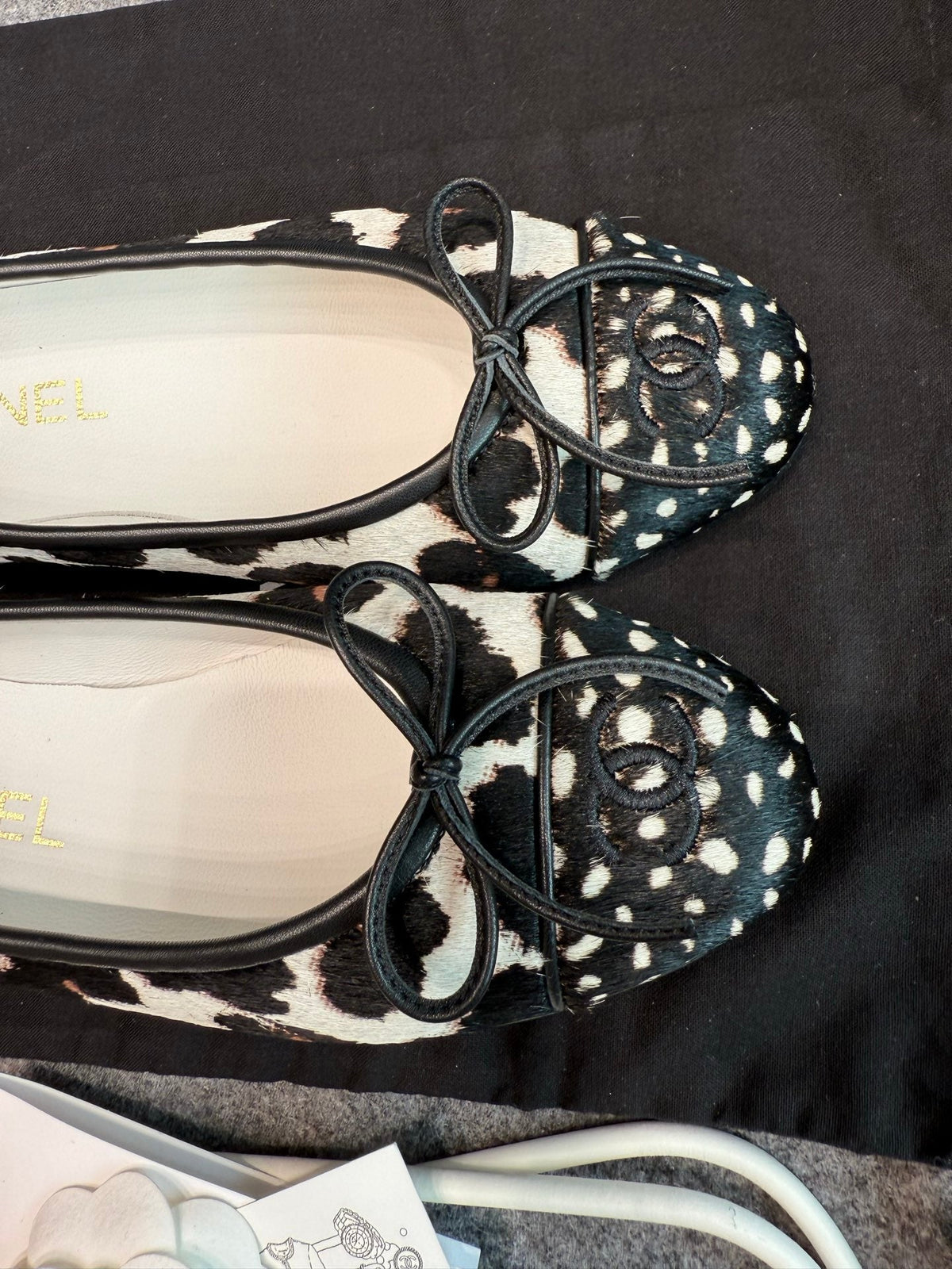 CC 26s Ballet Flats 1cm Black White Leopard Horsehair 118957