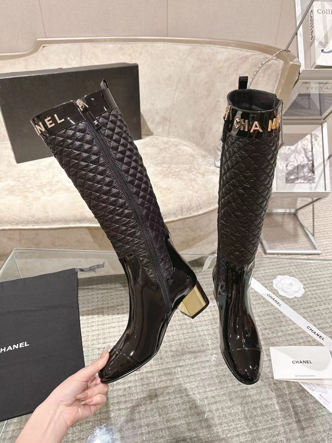 CC 26S Quilted Jumping Boots 5.5cm Black Patent Leather Nylon 117686