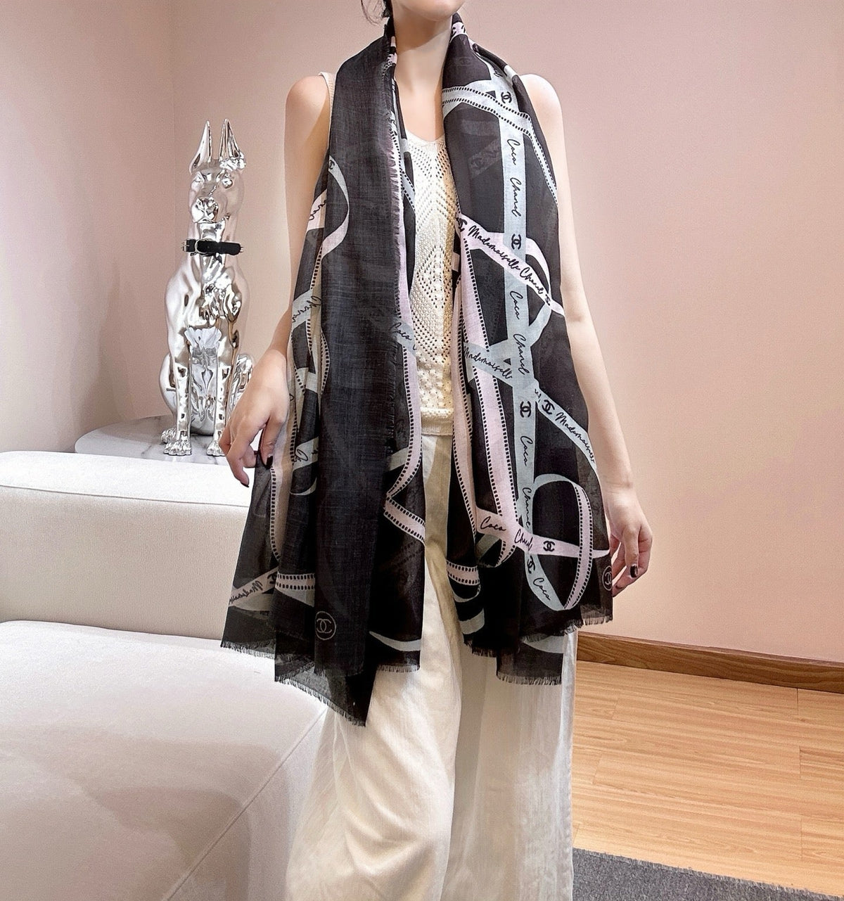 Chanel 26s Scarf 200 In Silk 304563