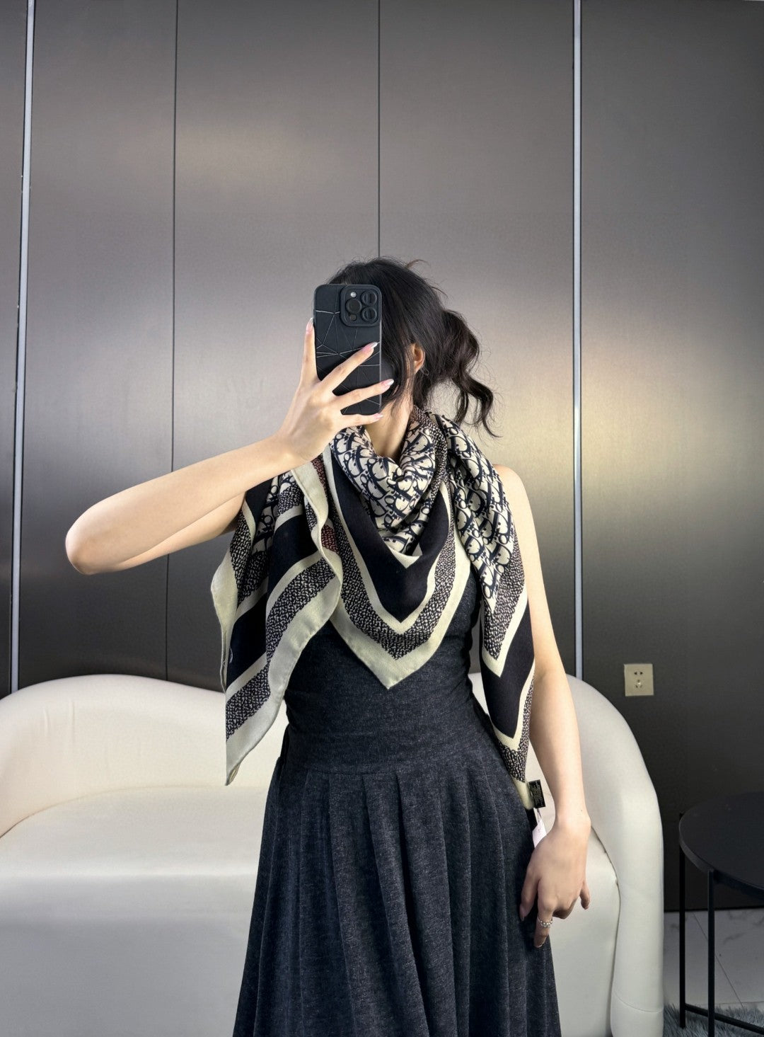 Dior 26s Scarf 140cm Silk & Cashmere 304566