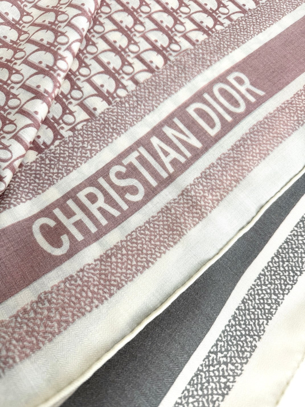 Dior 26s Scarf 140cm Silk & Cashmere 304568