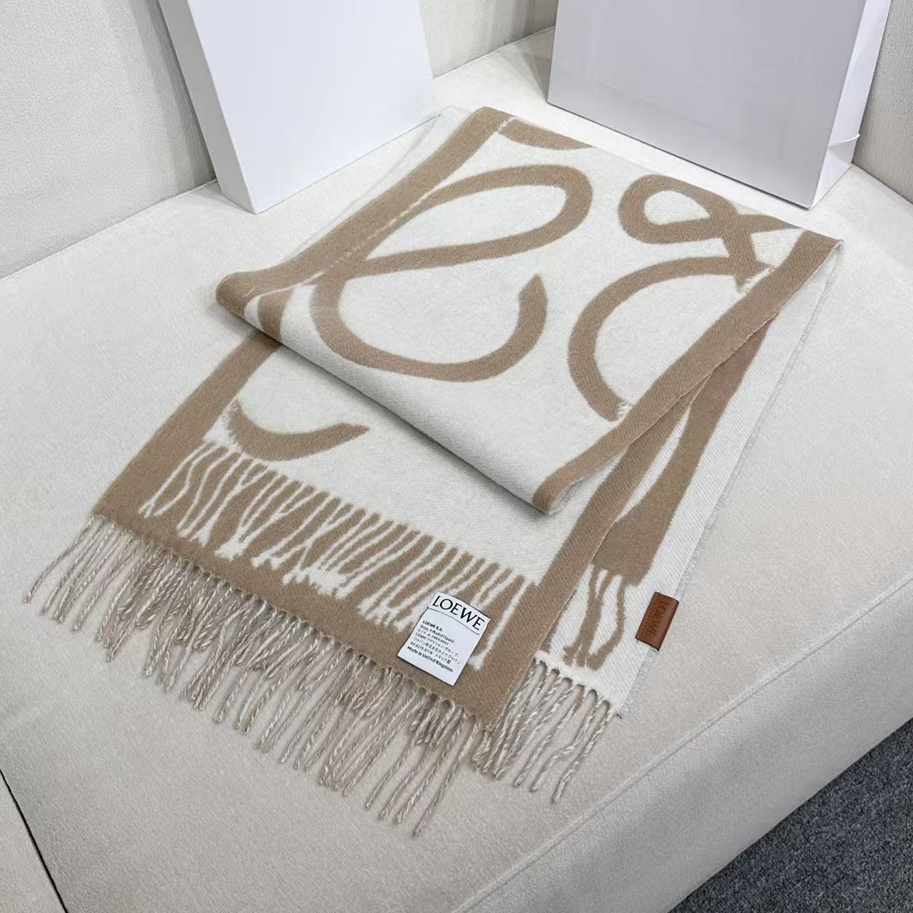 Loewe Scarf 180CM Beige Ivory Cashmere 150367