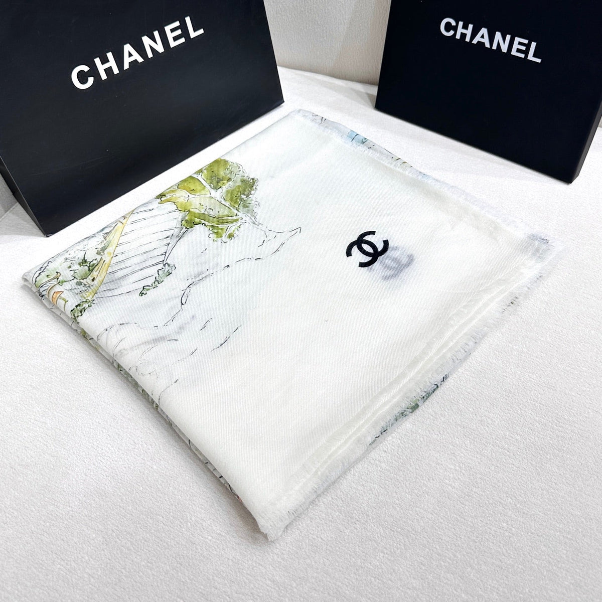 CC 26s Scarf 140 In Cashmere And Silk 513393