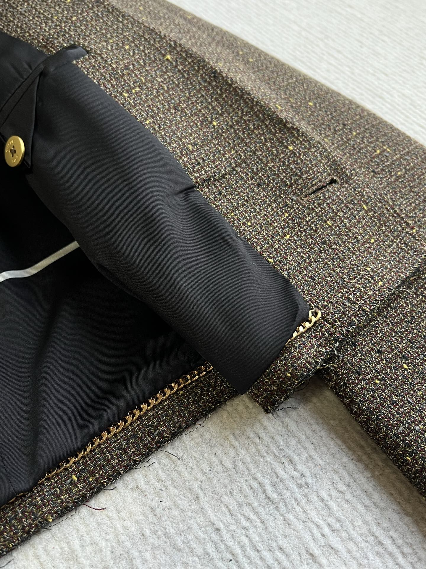 CC 26s Suit Deep Taupe Tweed 405213