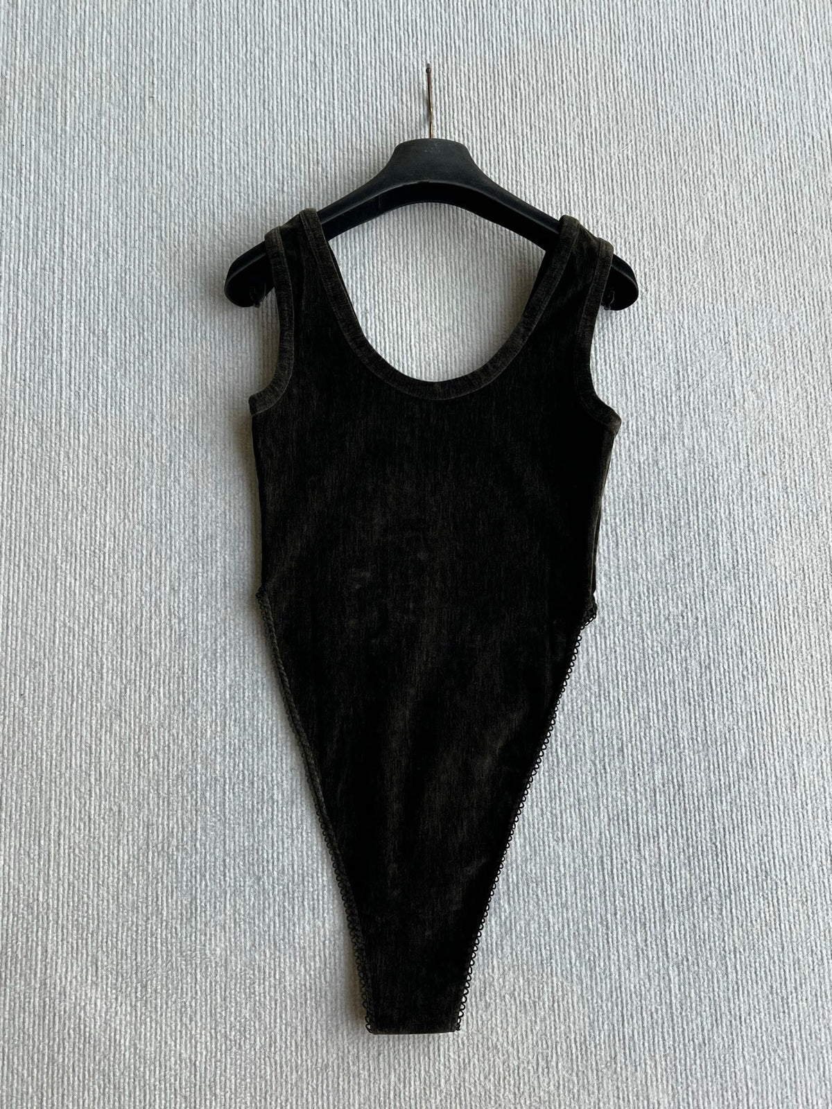 YSL 26s Scoop Neck Bodysuit Black Velvet 434524
