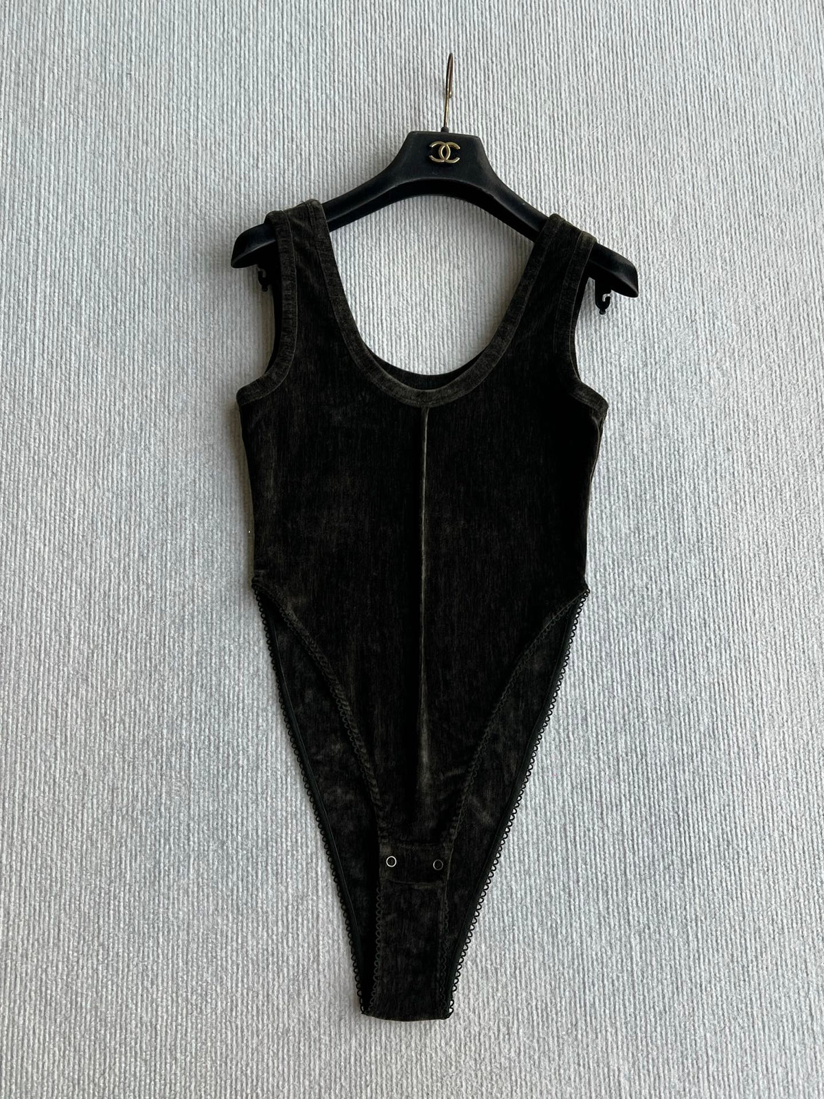 YSL 26s Scoop Neck Bodysuit Black Velvet 434524