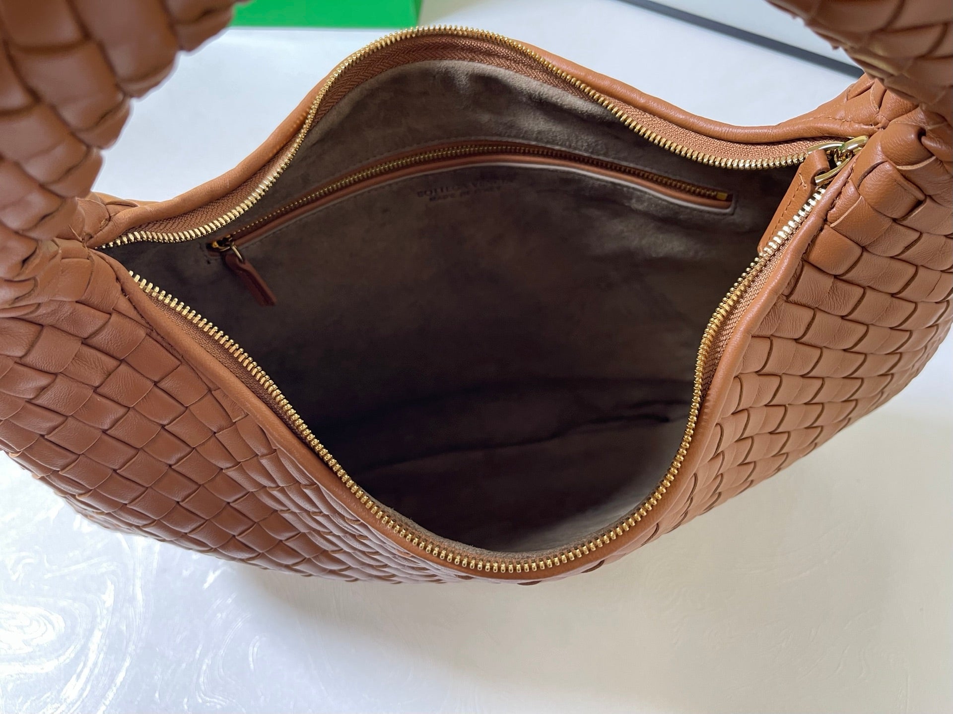 Bottega Veneta Veneta Bag 44cm Tan Brown Intrecciato Leather