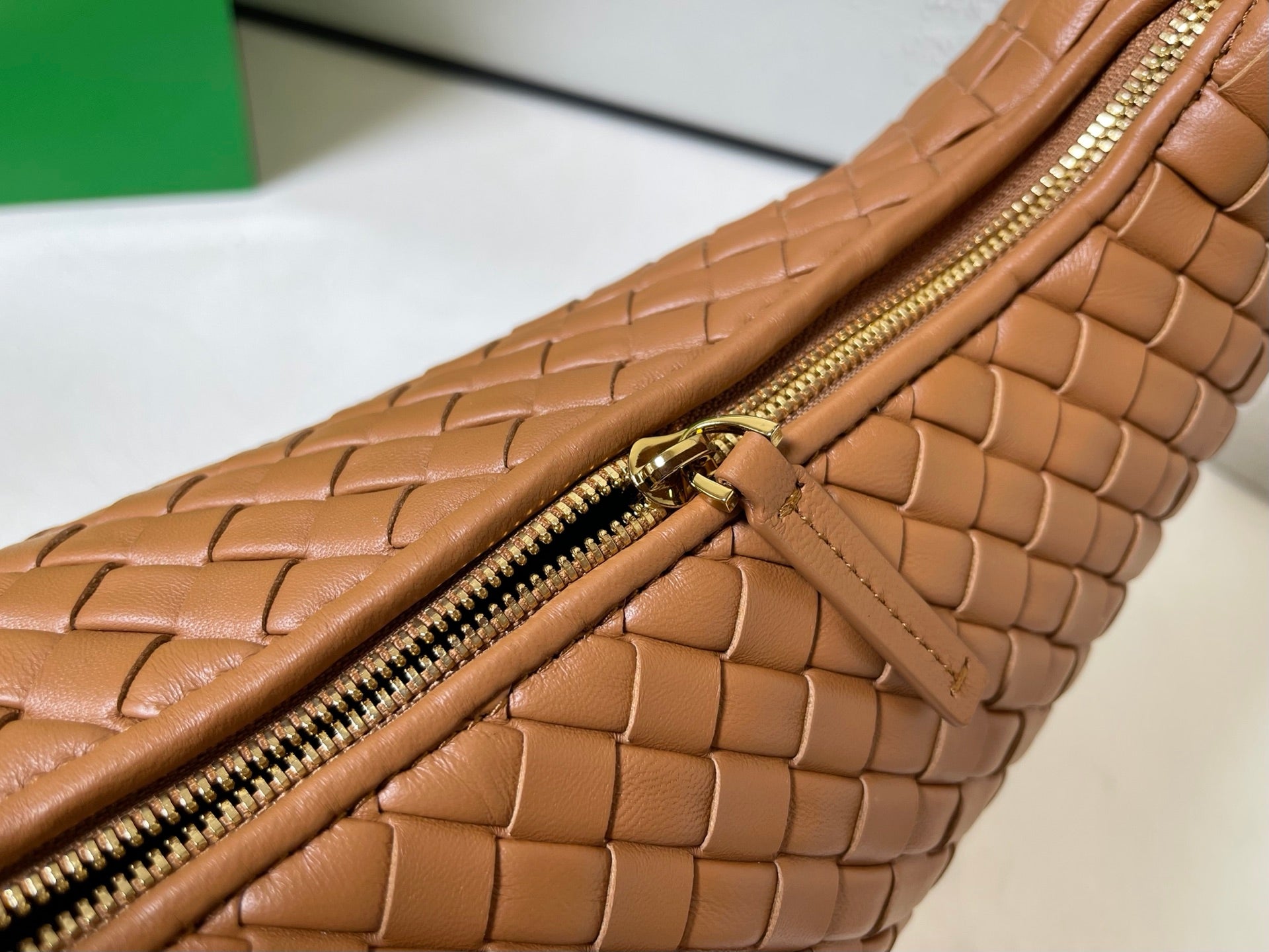 Bottega Veneta Veneta Bag 44cm Tan Brown Intrecciato Leather