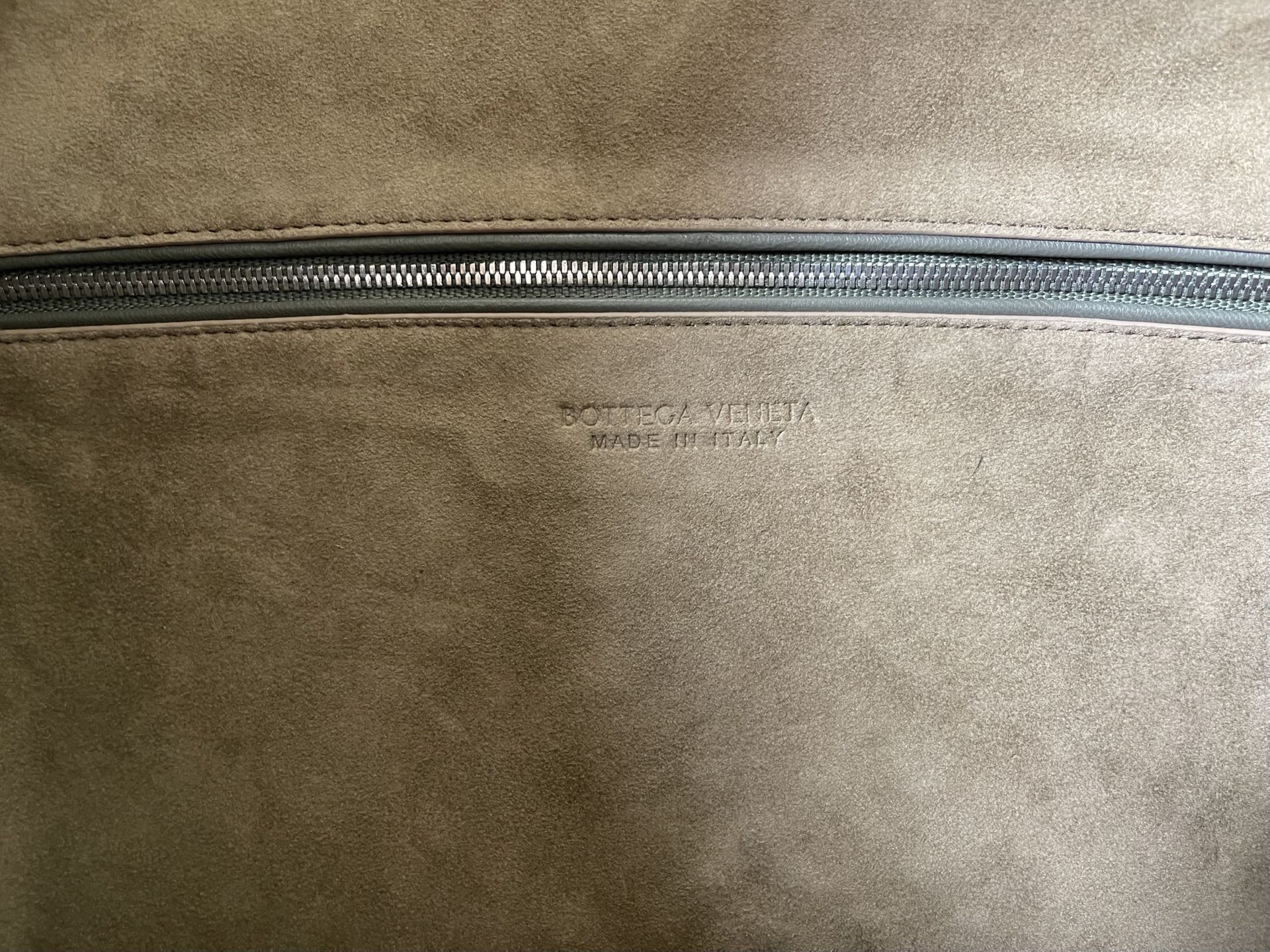 Bottega Veneta Maxi Veneta Bag 59cm Olive Intrecciato Leather