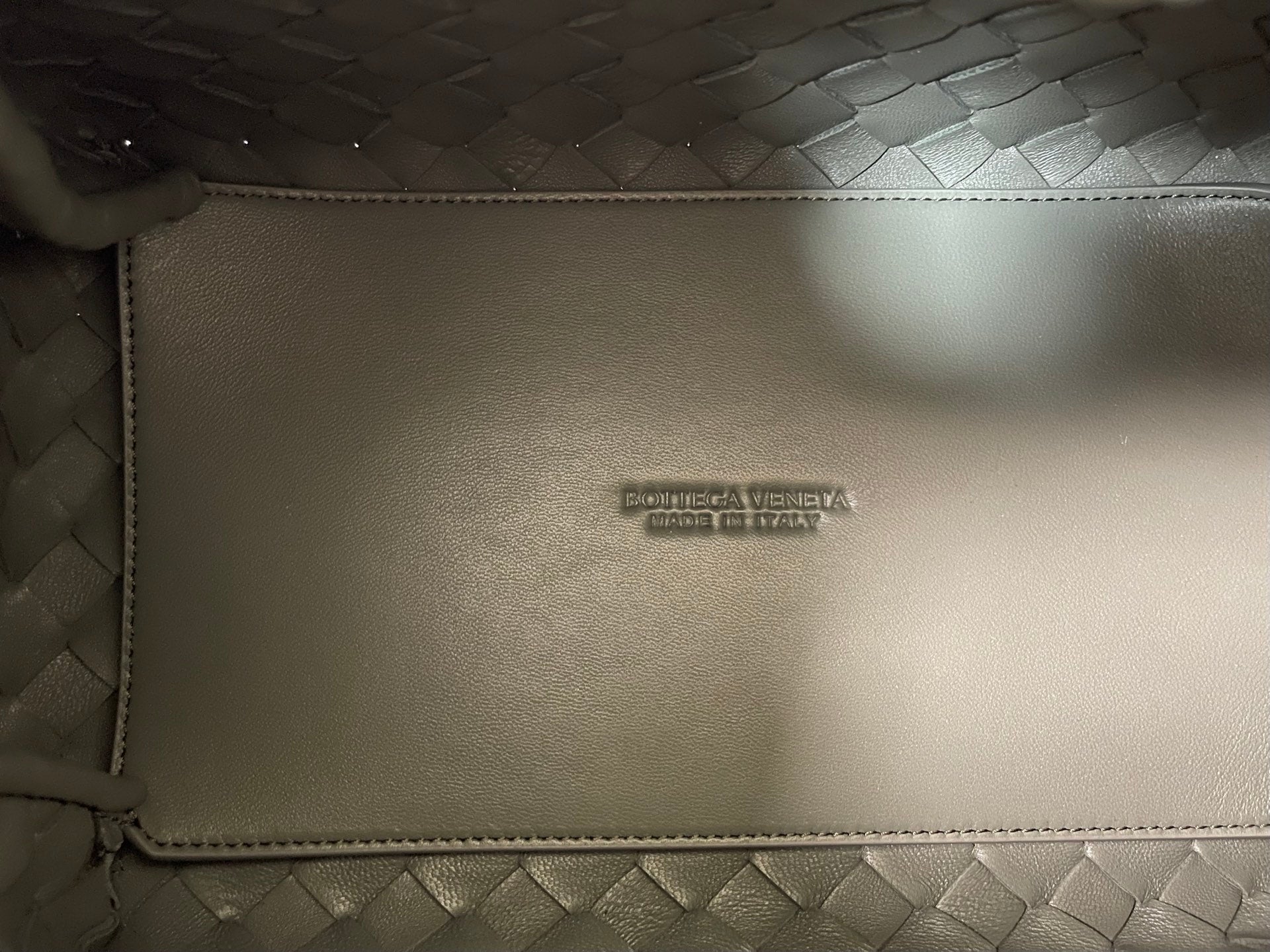 BV Small Parachute 20cm Olive Intrecciato  Leather