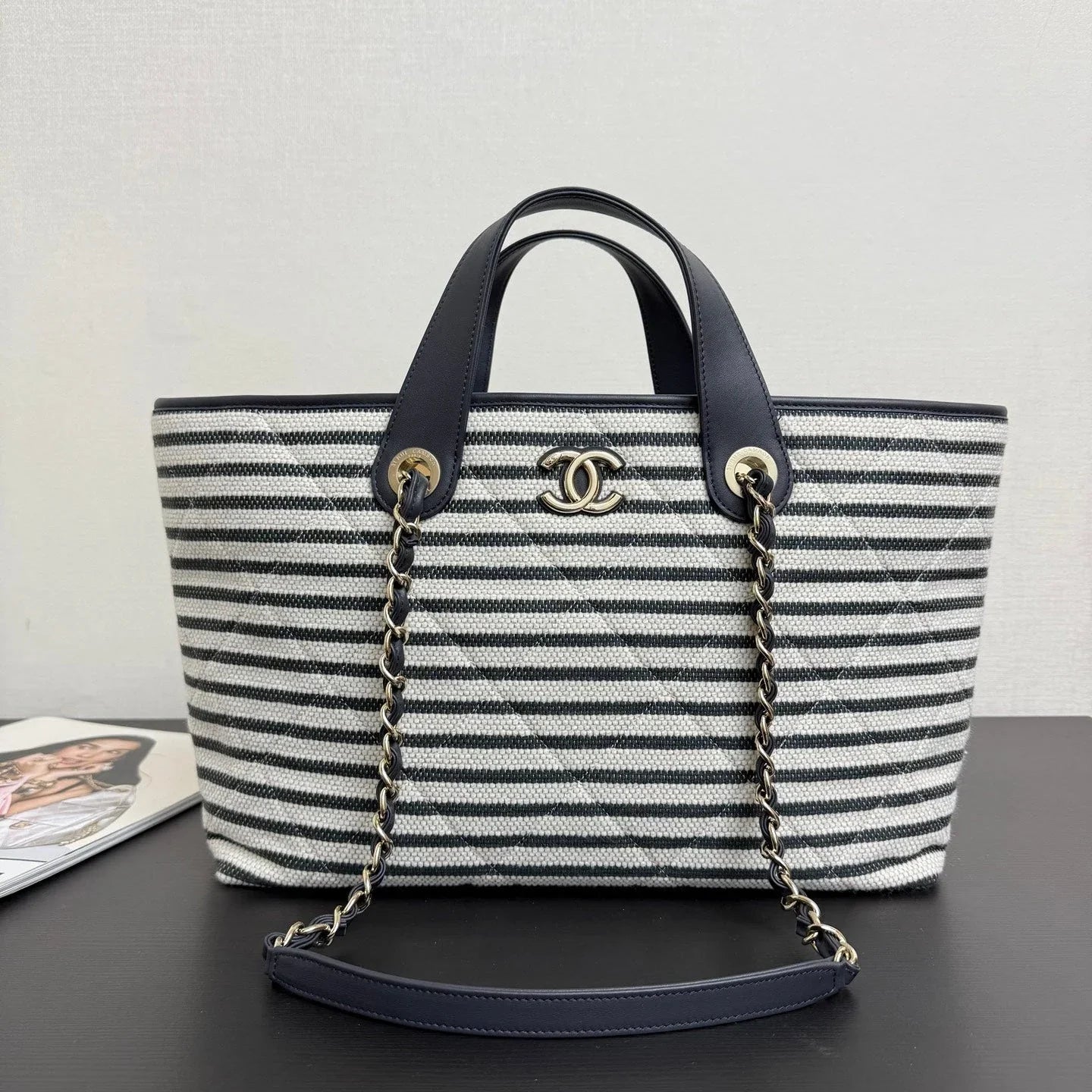 Chanel 26 Woven Beach Bag 46 White Navy Blue Canvas Leather