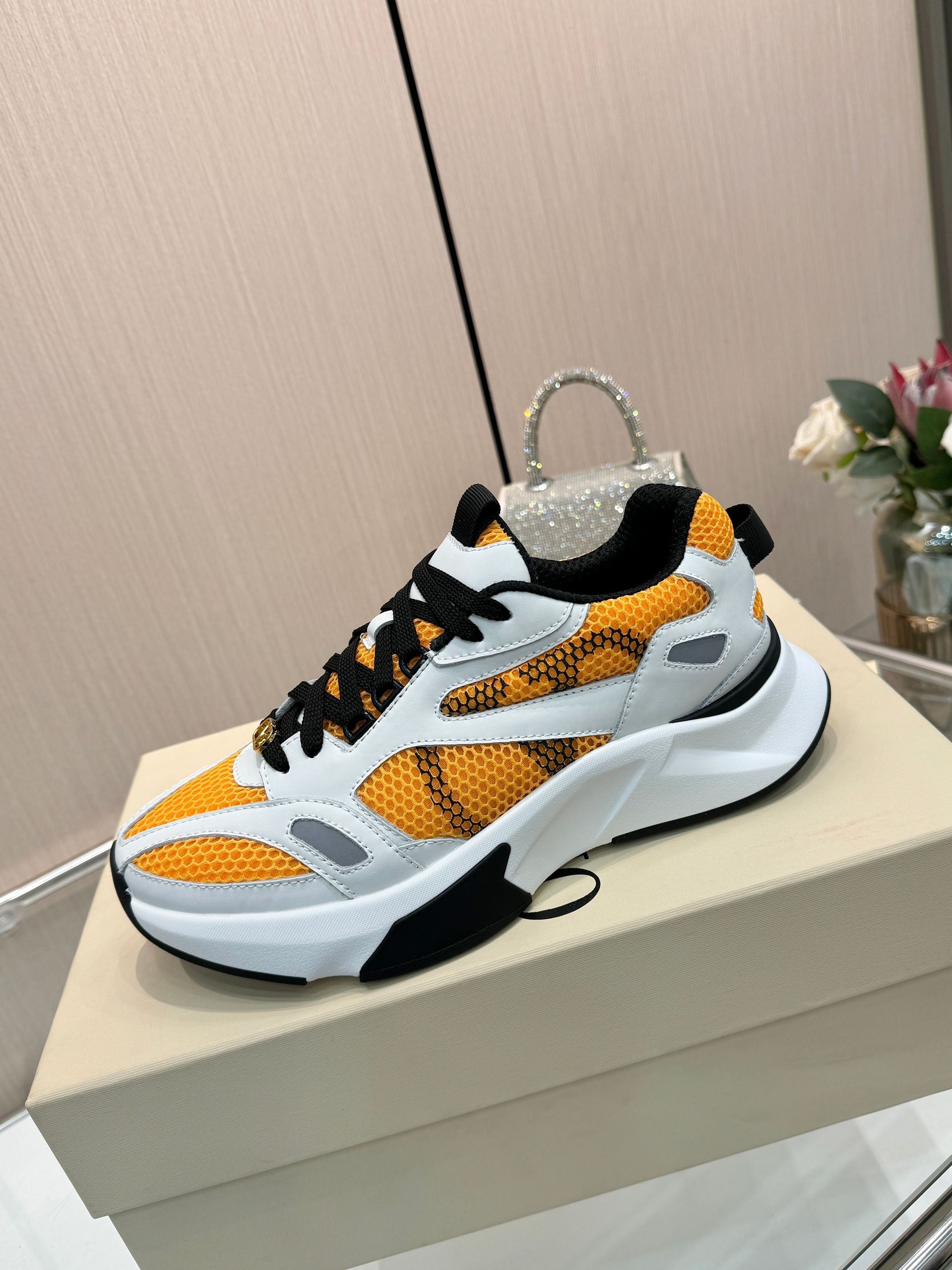 VT 26s Demivee Signature Sneakers White Orange Mesh 943074