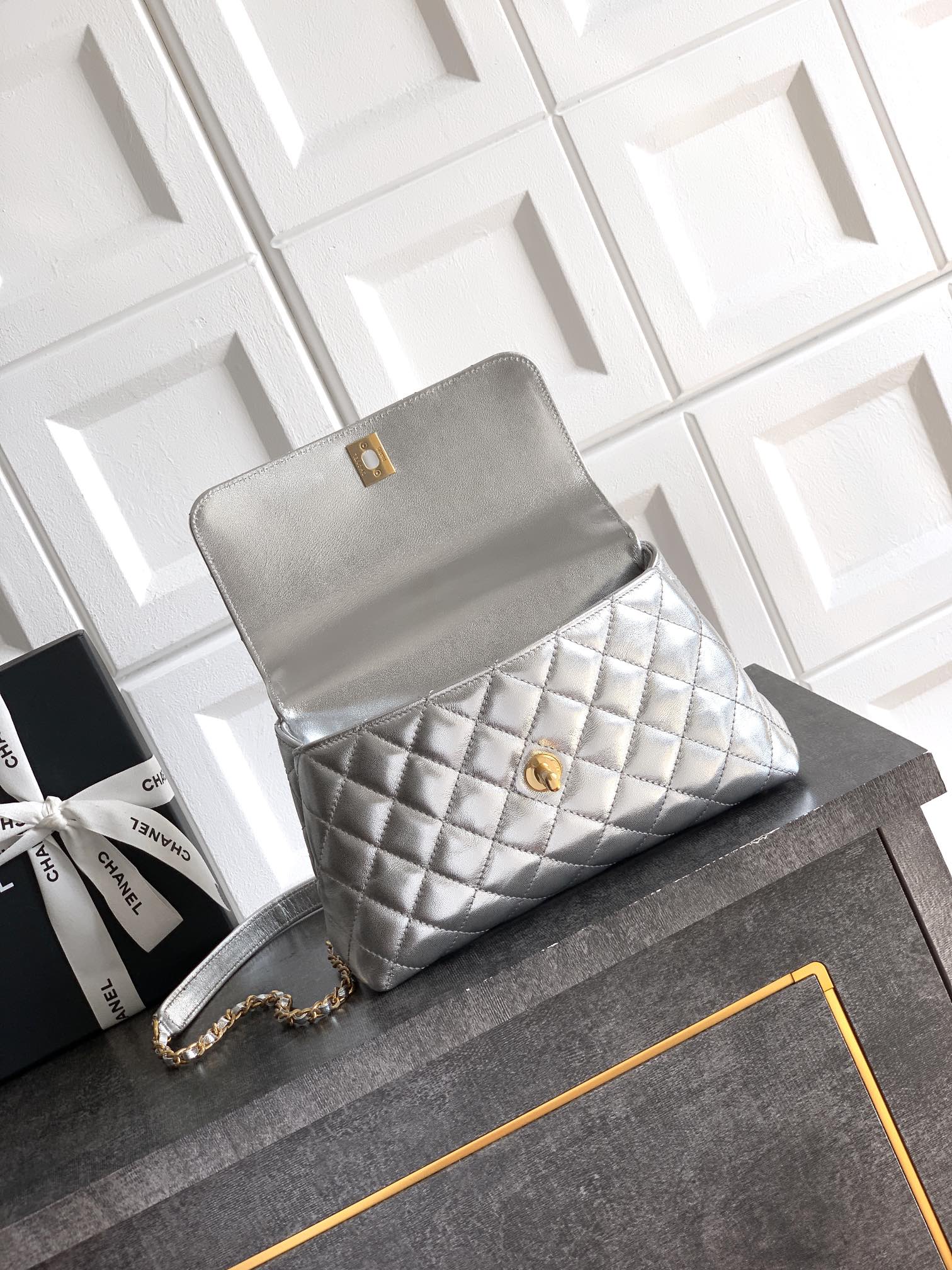 CC Coco Top Handle Bag 23cm Sliver Metalic Quited Leather