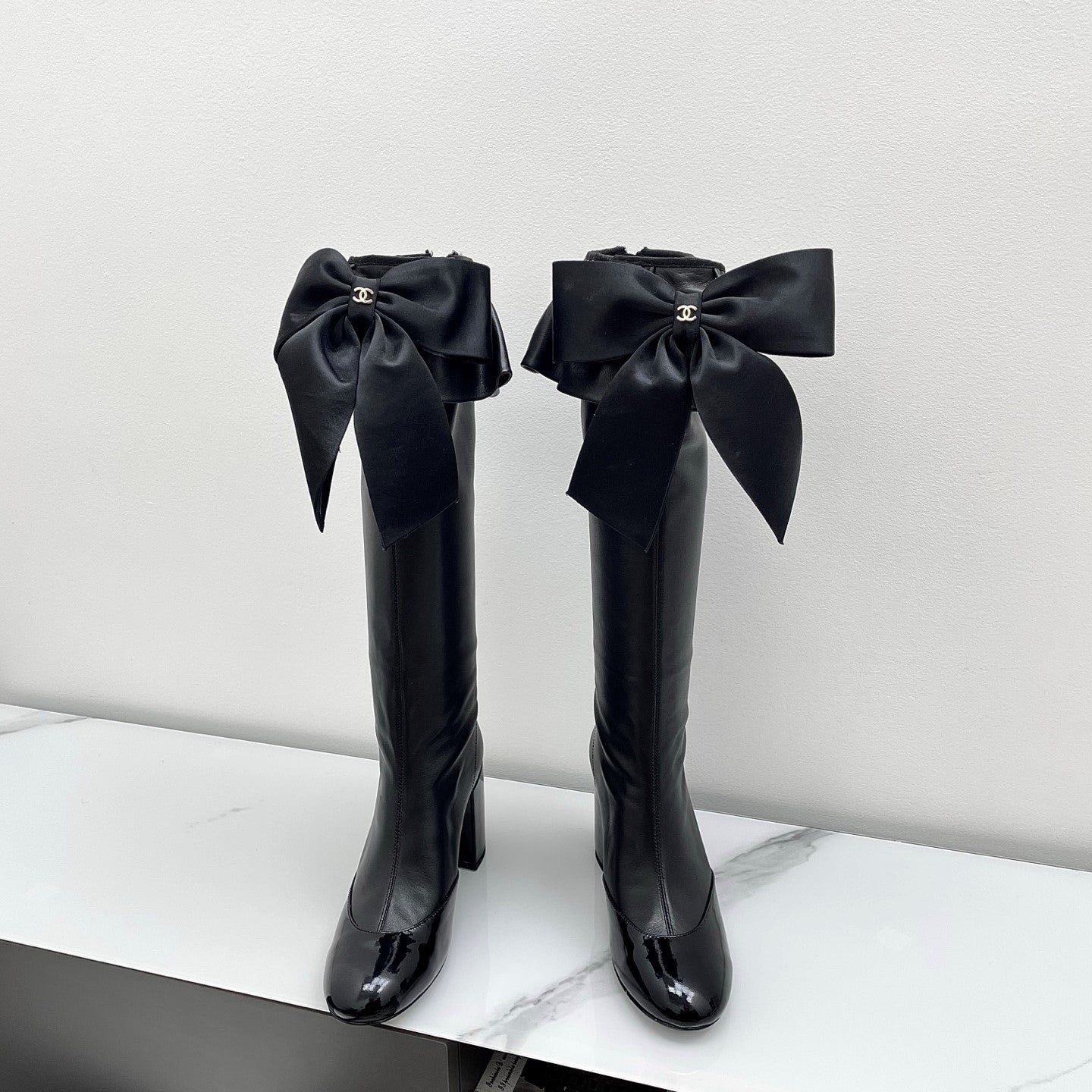 CC Big Bow Chunky Long Boots 80mm Black Cowhide 427064