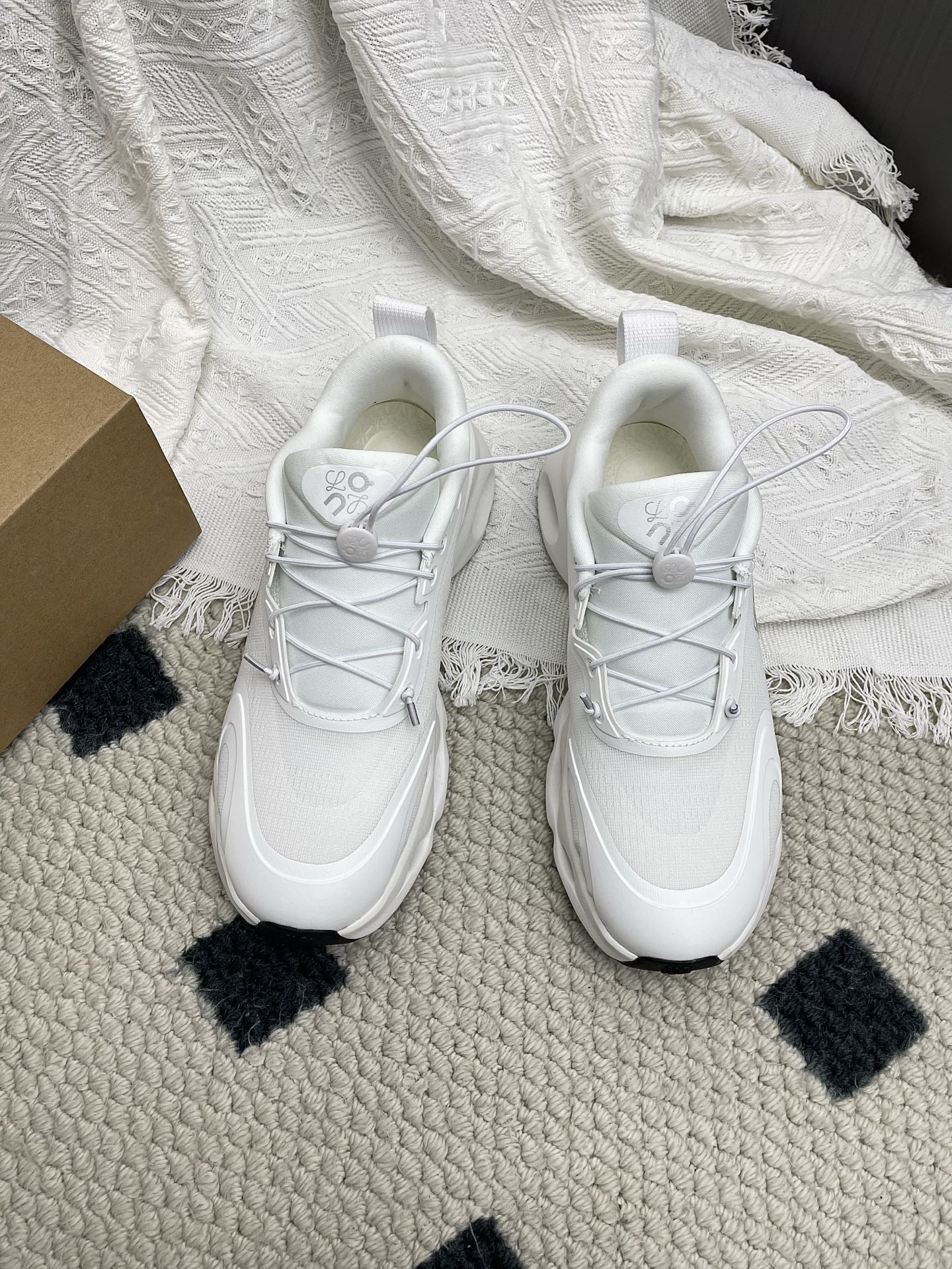 Loewe 26s Cloudsolo Sneakers In White Recycled Polyester
