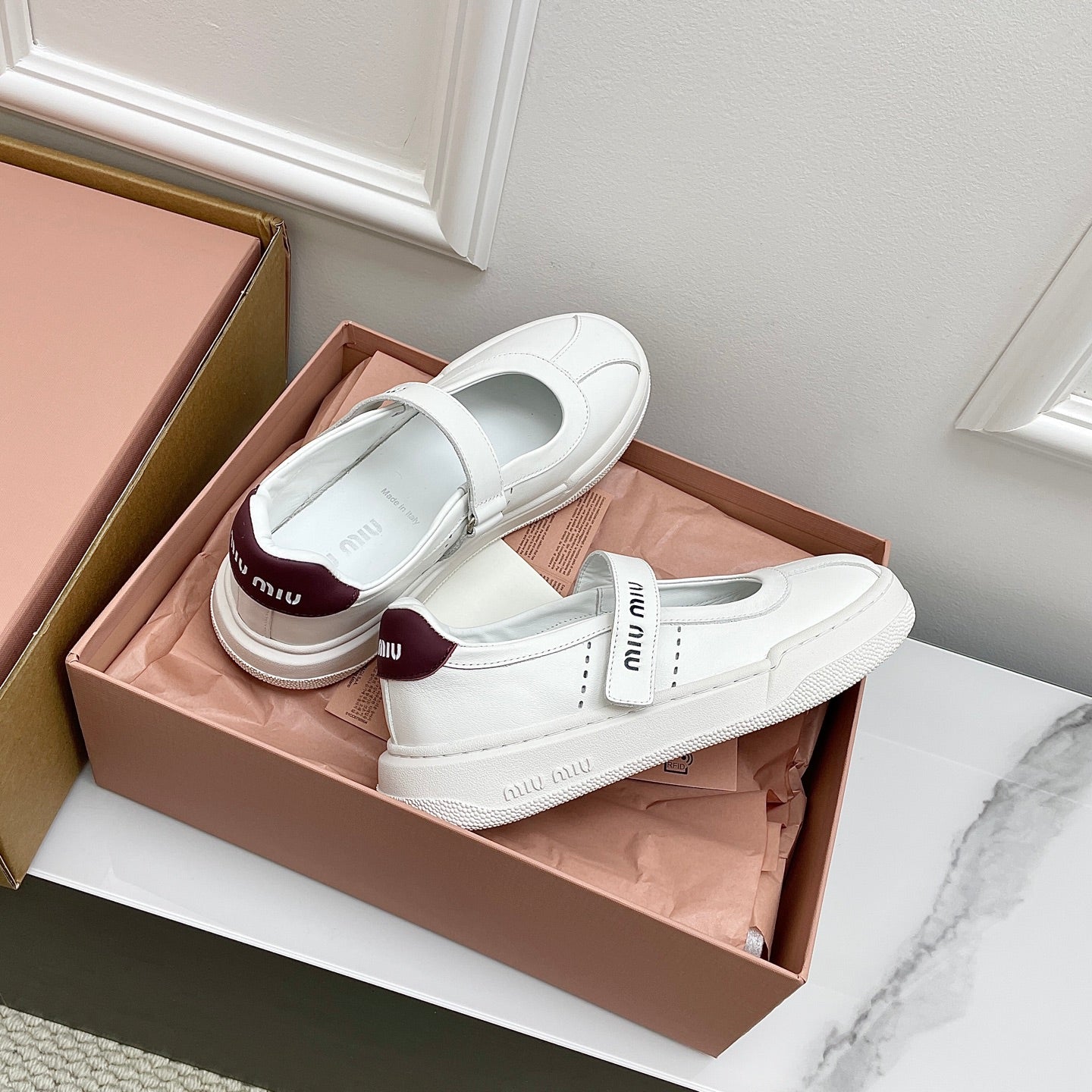 Miu 26s Mary Jane Ballerinas Coffee White Calfskin 726833