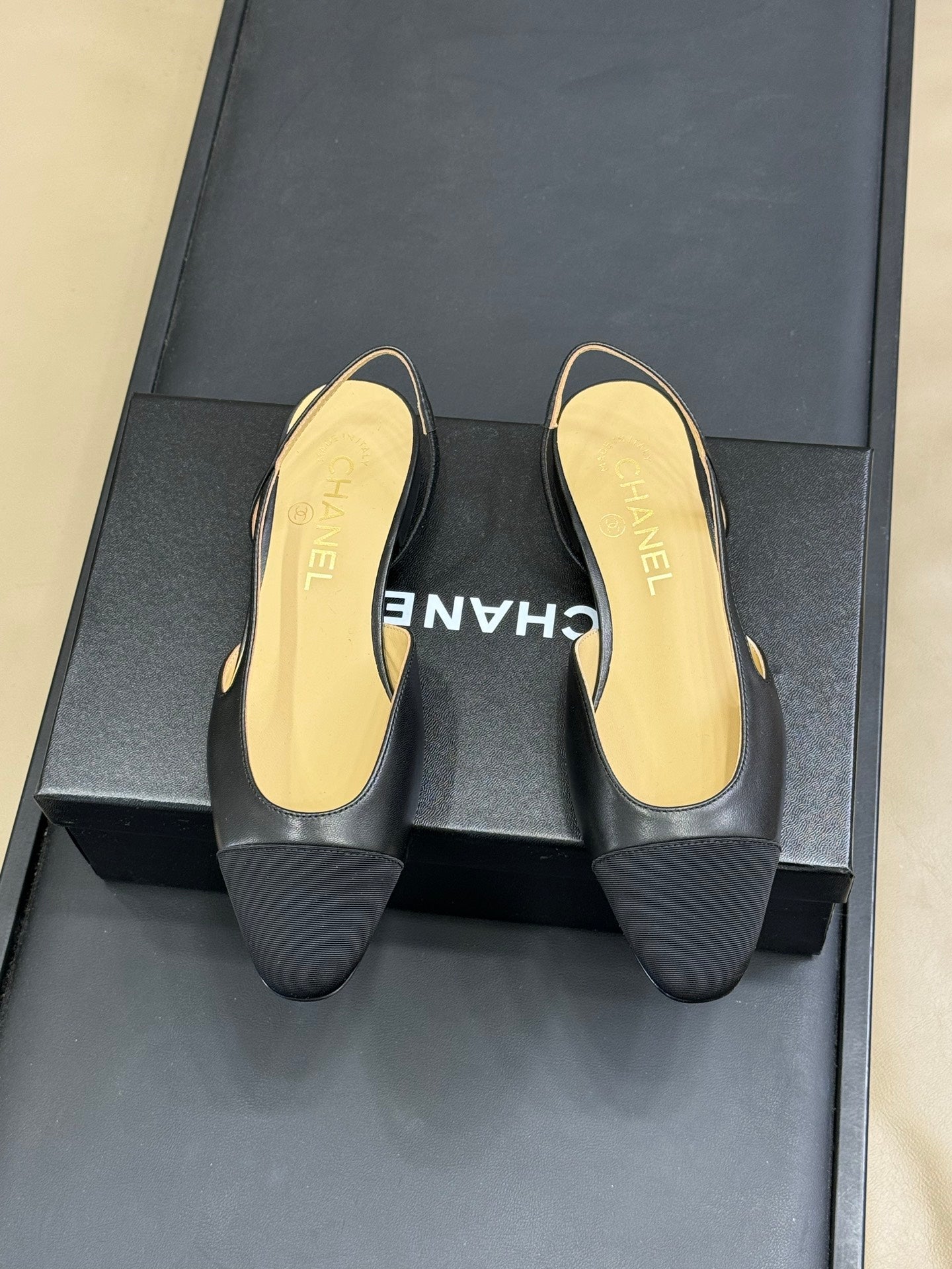 CC Classic Slingback Black Beige Goatskin Black Grosgrain 282286