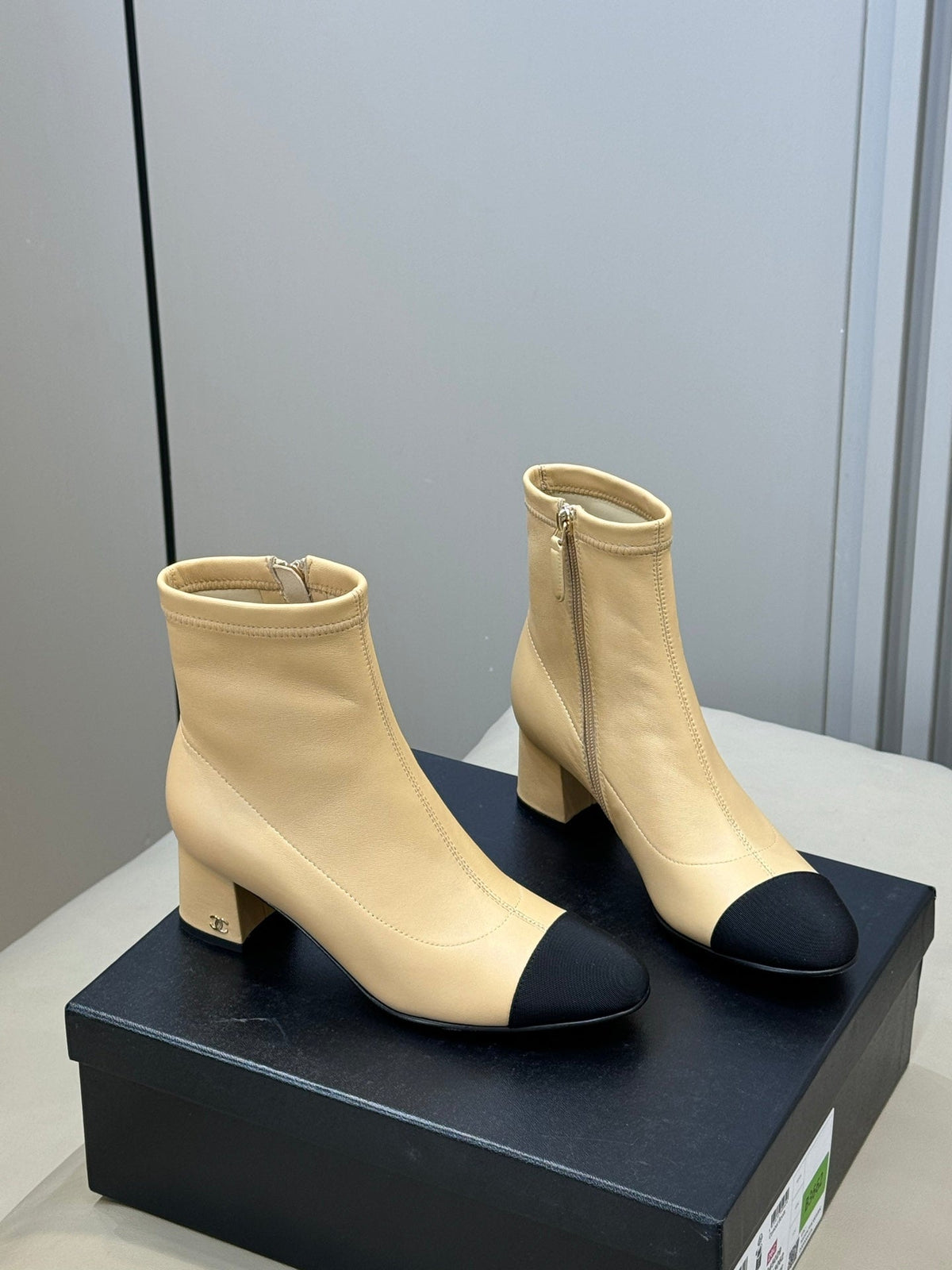 CC 26s Cap-Toe Ankle Boots 5.5cm Beige Leather 150311