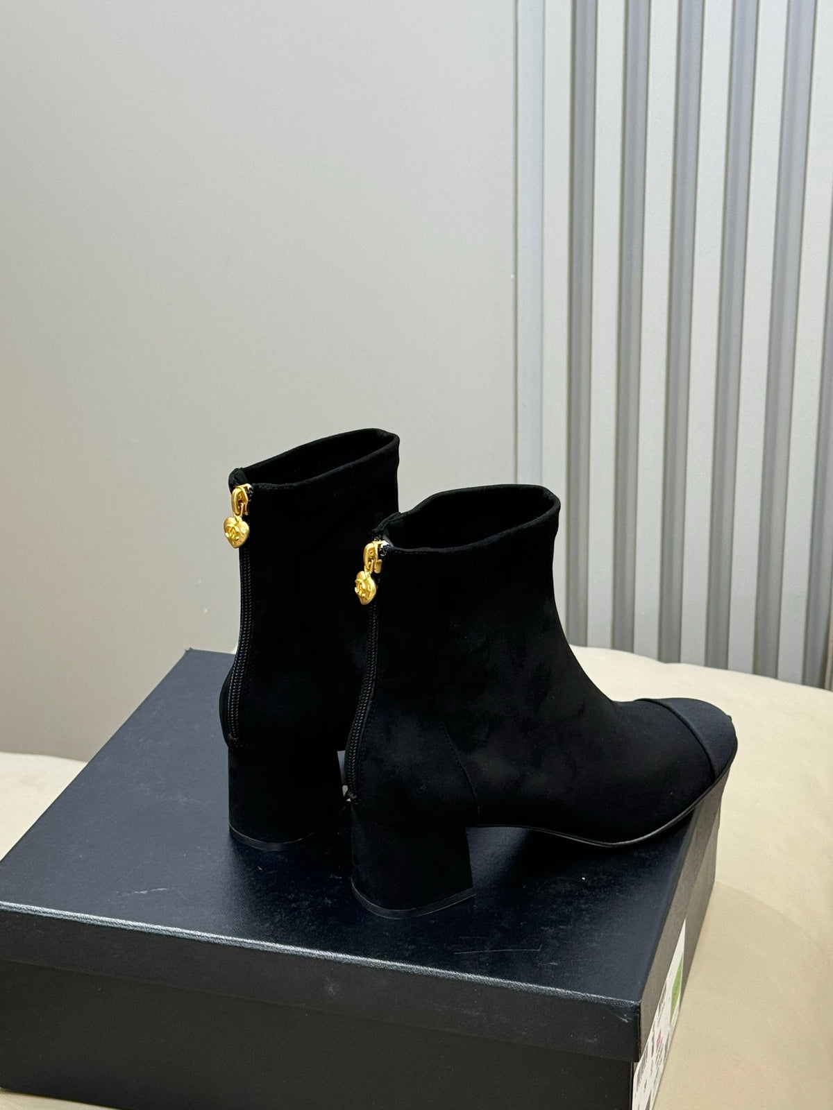 CC 26s Cap-Toe Ankle Boots 5.5cm Black Suede 150317