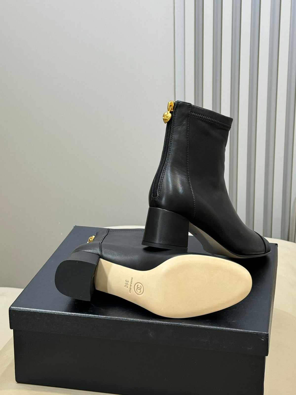 CC 26s Cap-Toe Ankle Boots 5.5cm Black Leather 150315