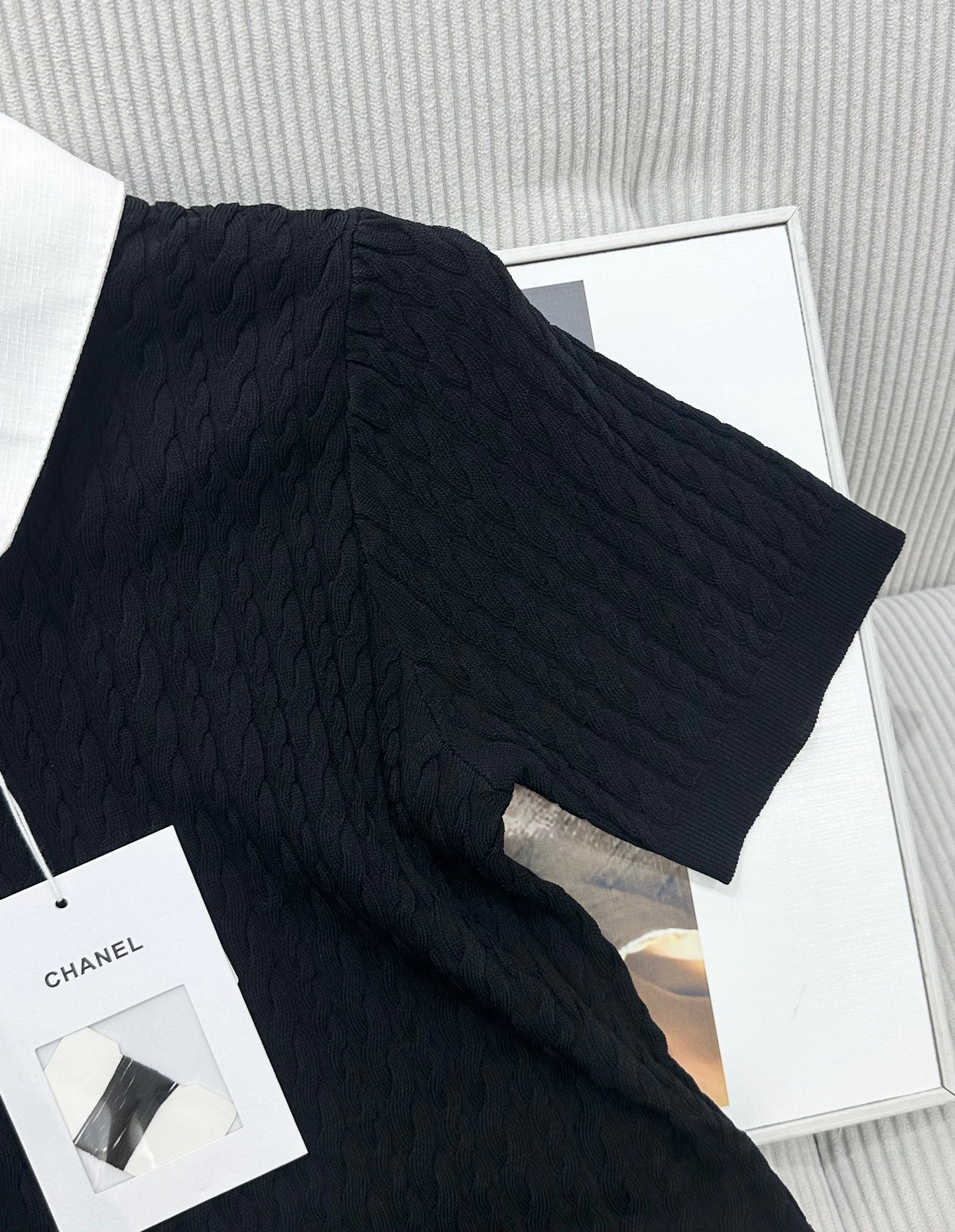 CC 26s Short-Sleeved Top White Black Tencel Silk 415535