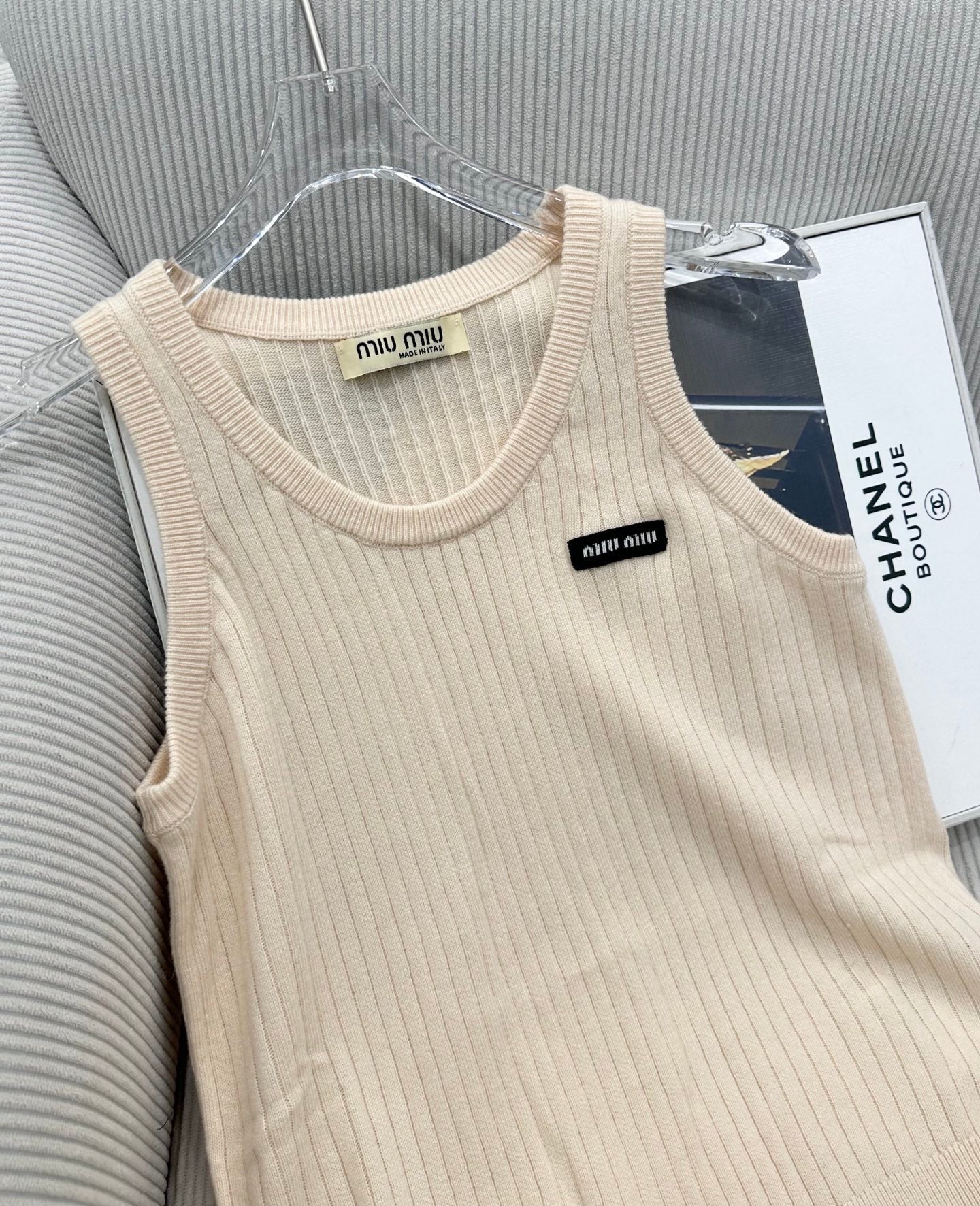 Miu 26s Knitted Vest Top Grey Wool 415562