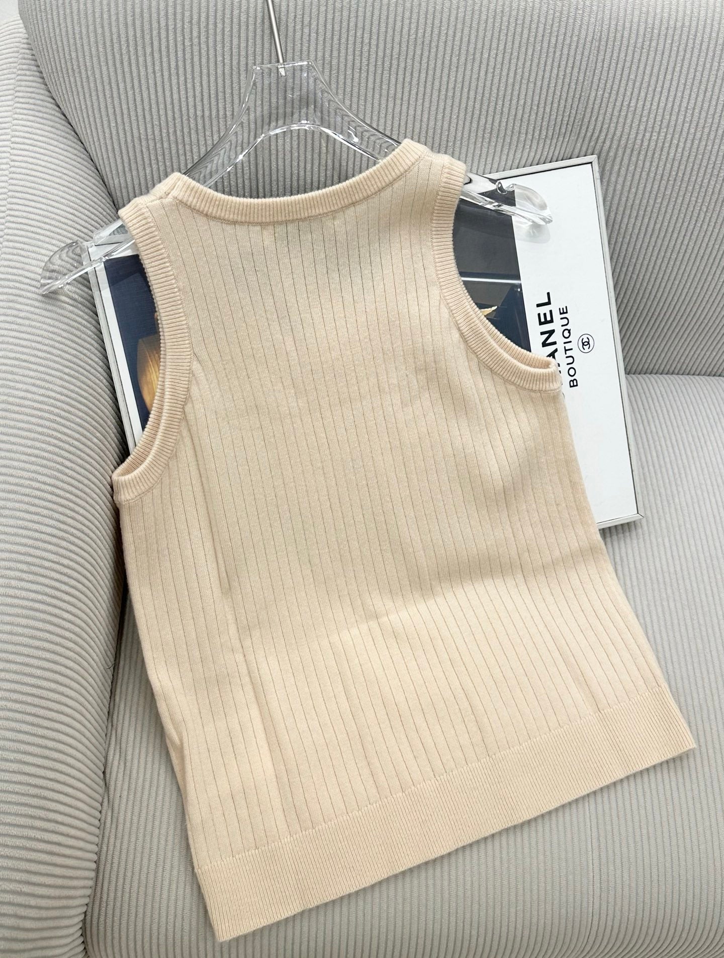 Miu 26s Knitted Vest Top Grey Wool 415562
