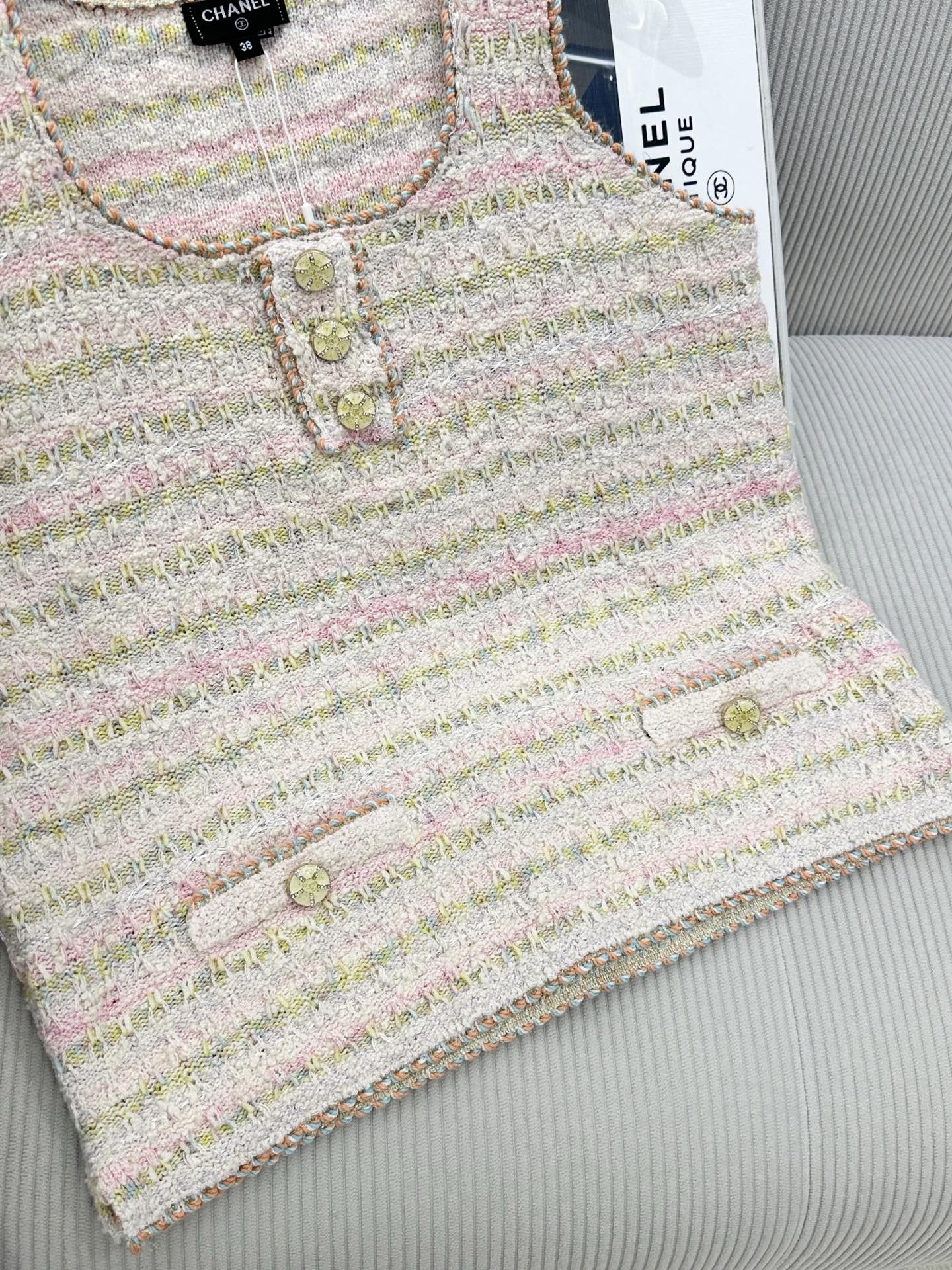 CC 26s Chunky Yarn Vest Top Light Pink Wool 415515